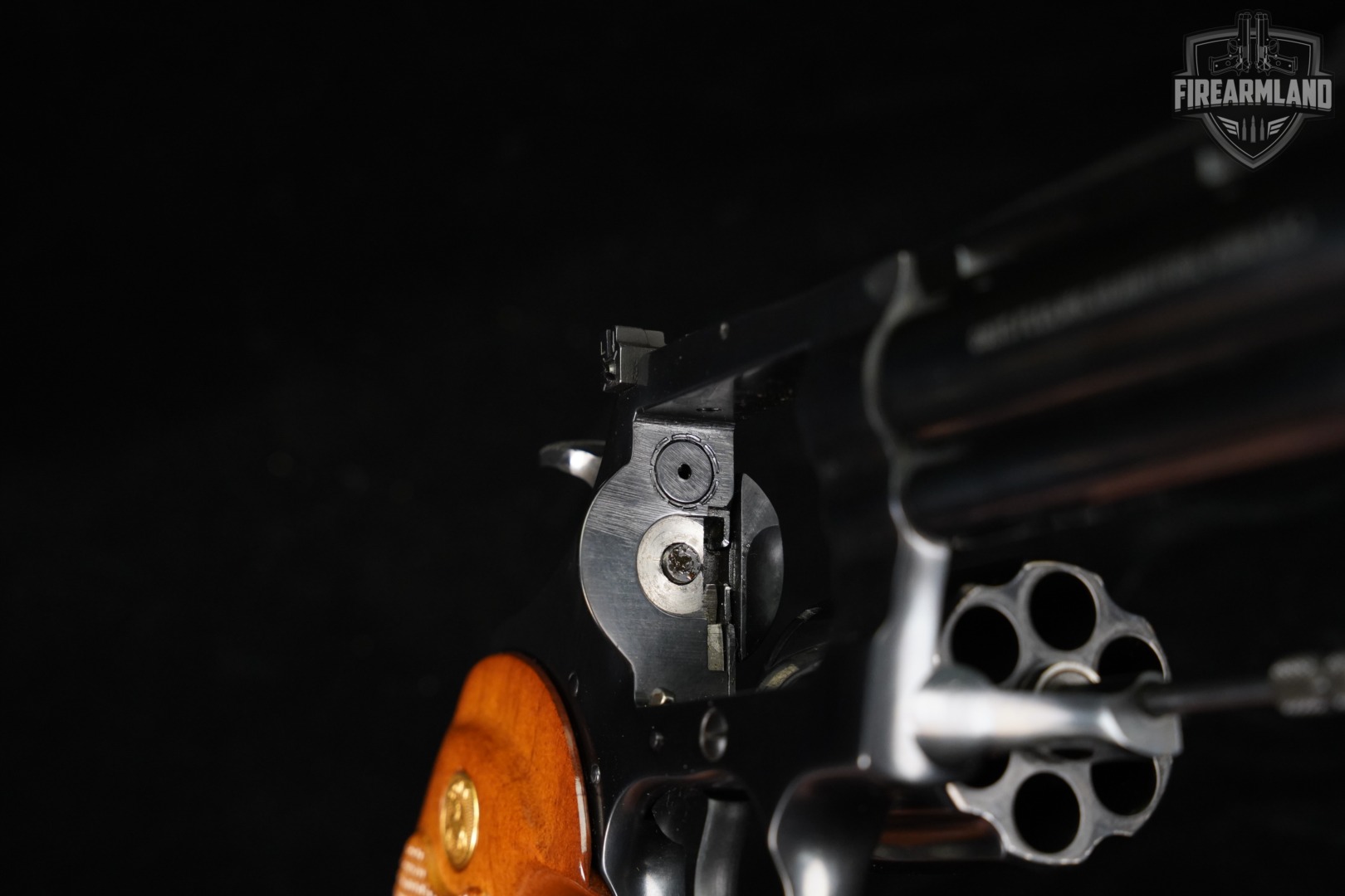 1977 Colt Diamondback 38 Special 4" Blued BABY PYTHON +ORIG BOX-img-13