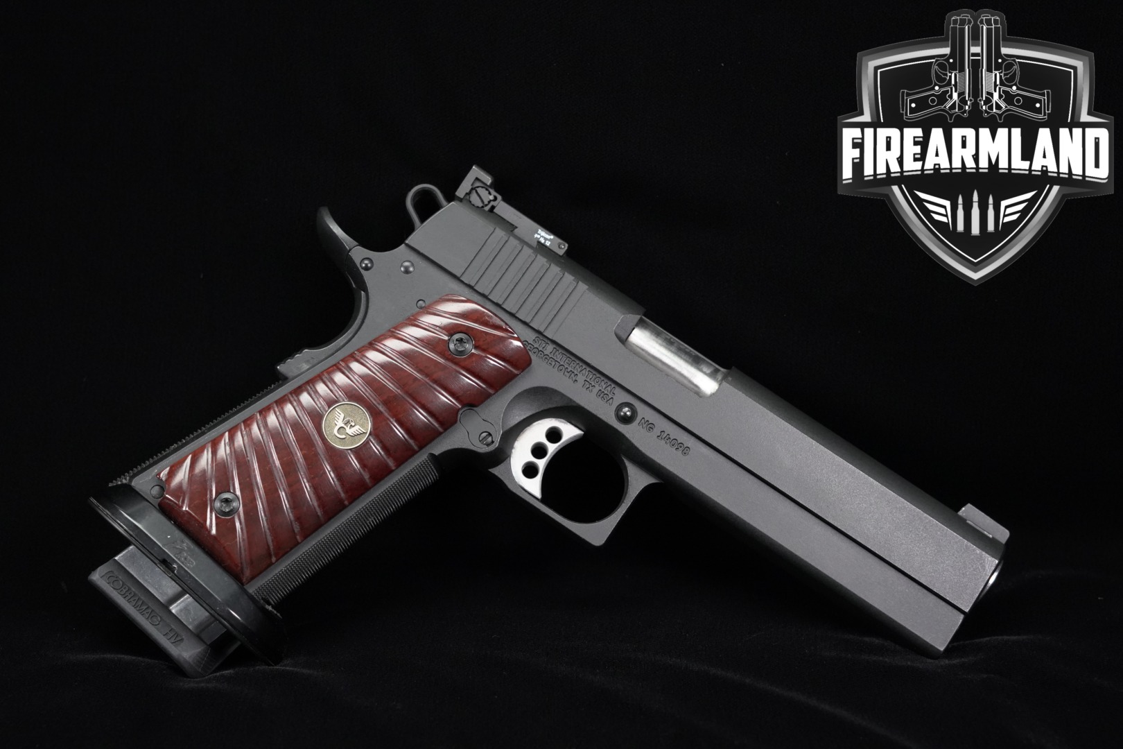 Staccato (STI) 1911 Government .40 S&W Dark Grey in Good Condition Thumbnail