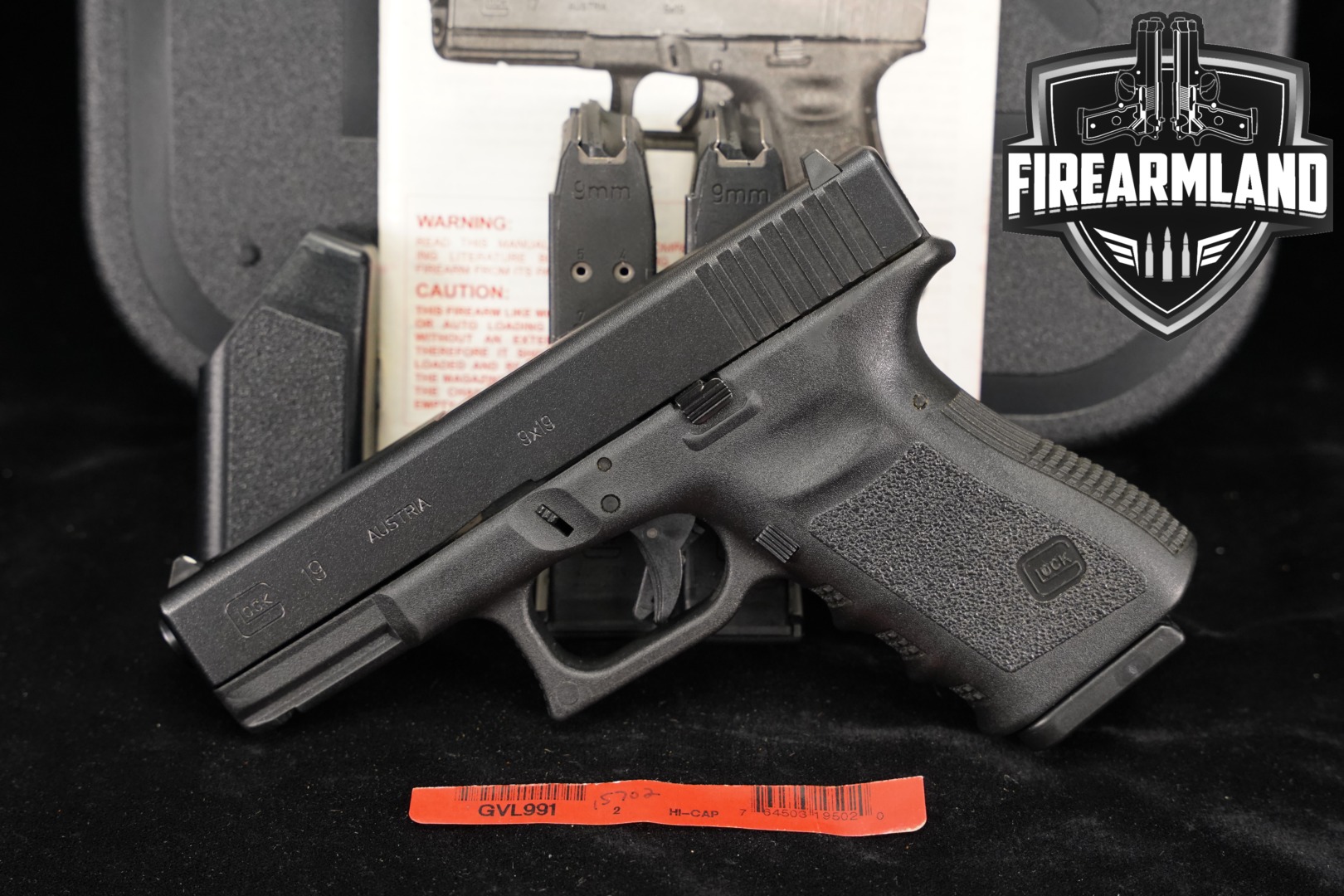Glock Glock 19 Gen 3 9mm Luger Black in Very Good Condition Thumbnail