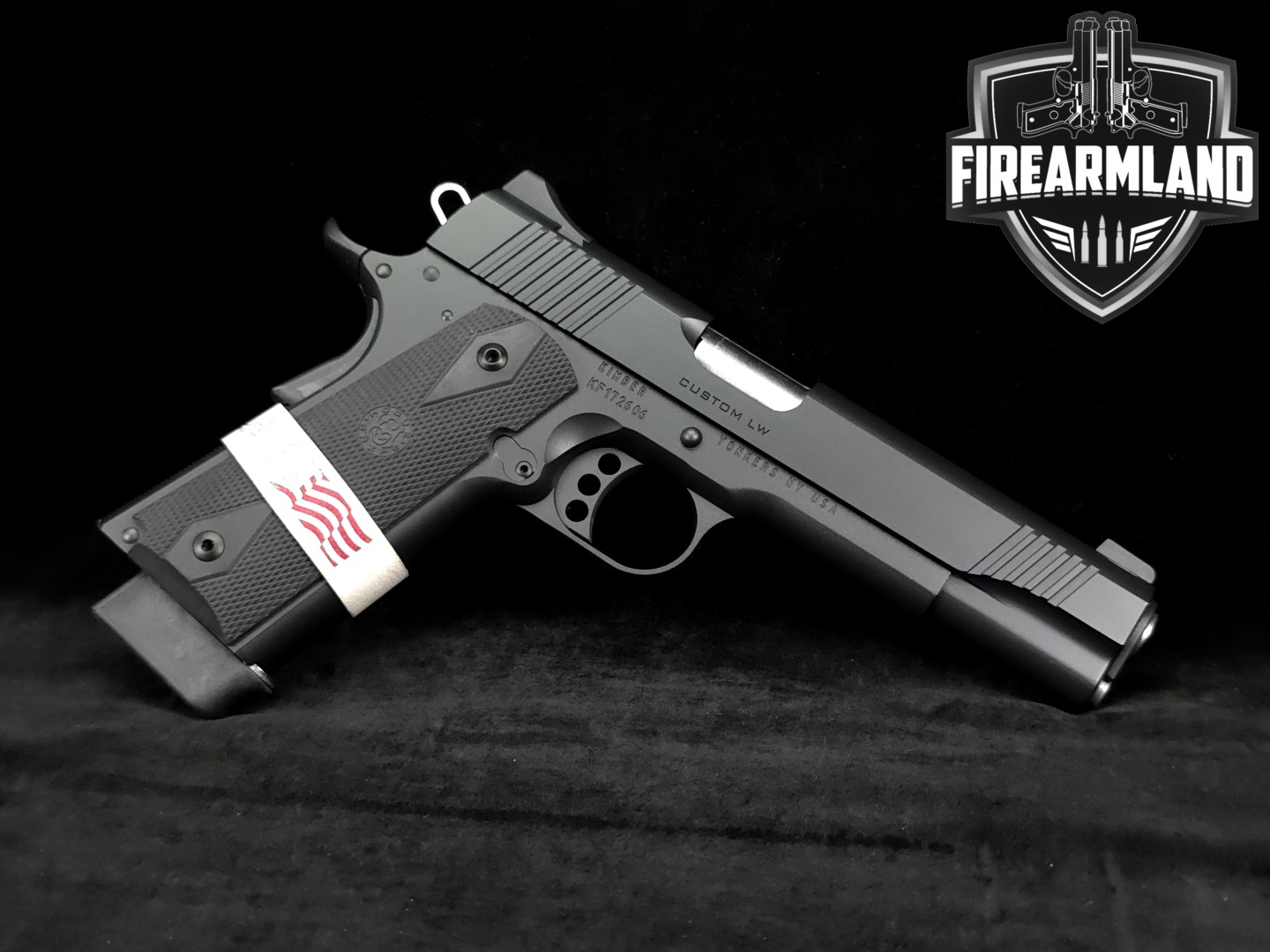 Kimber Custom LW 9mm Luger Black in Very Good Condition Thumbnail