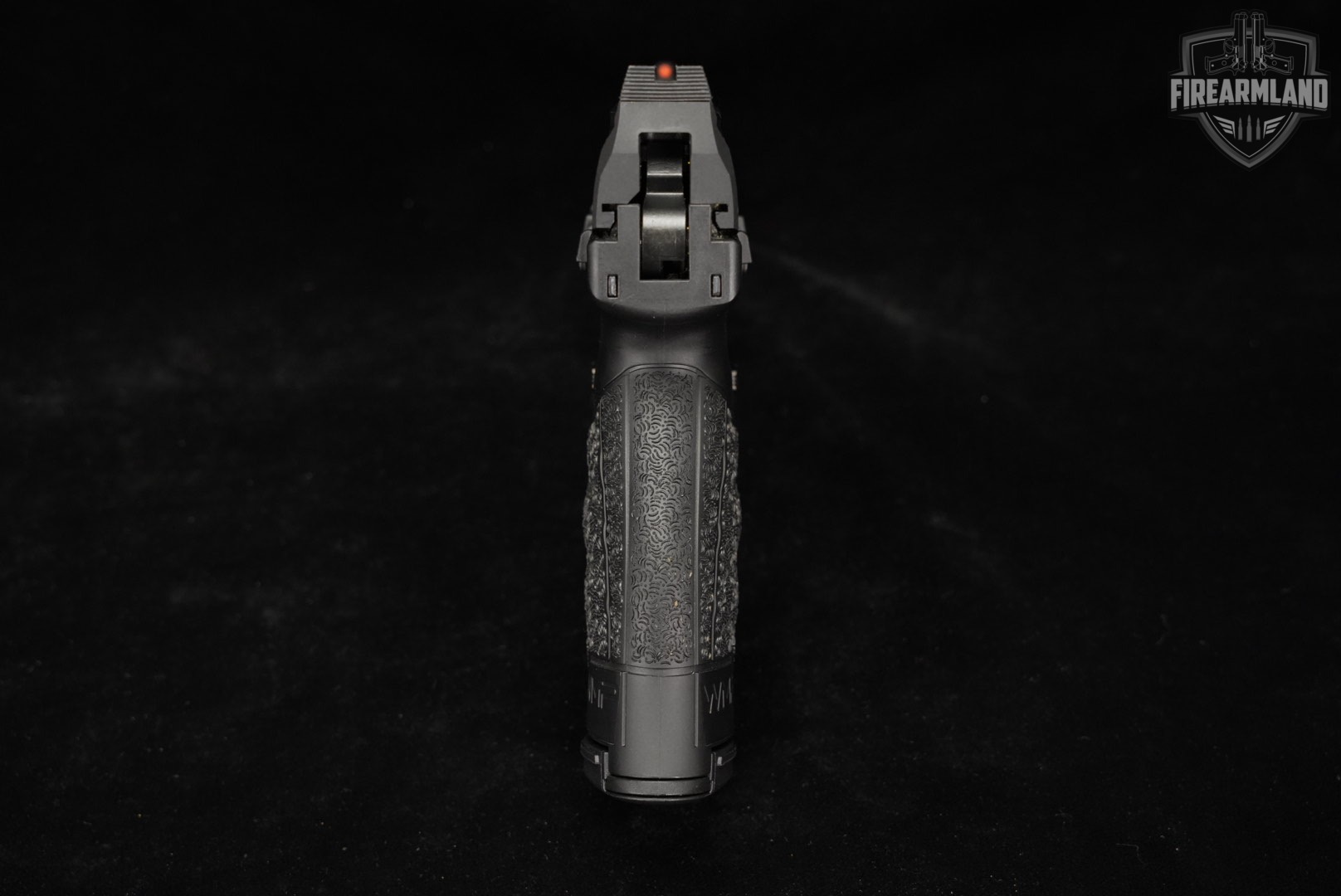 Walther WMP 22 WMR Optics-Ready 4.5" +2 MAGS & ORIG BOX-img-8