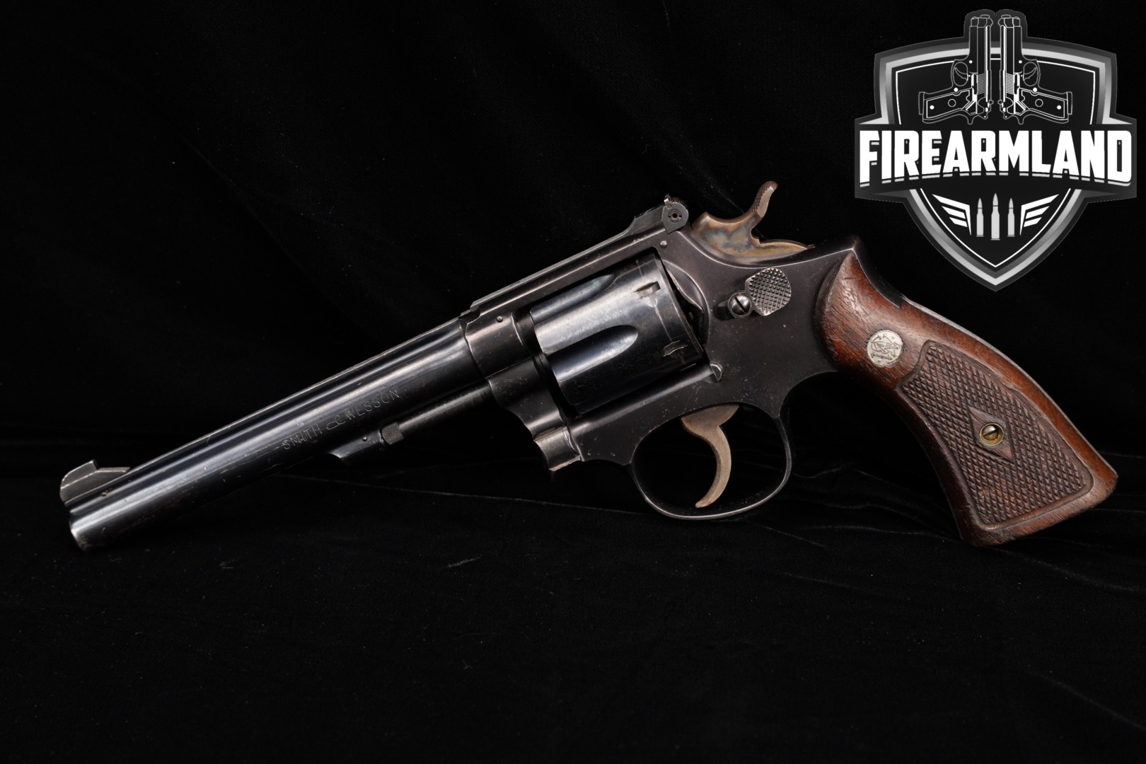 1948 Smith & Wesson (S&W) K-22 Masterpiece Pre-Model 17 .22 LR Blued in Good Condition Thumbnail