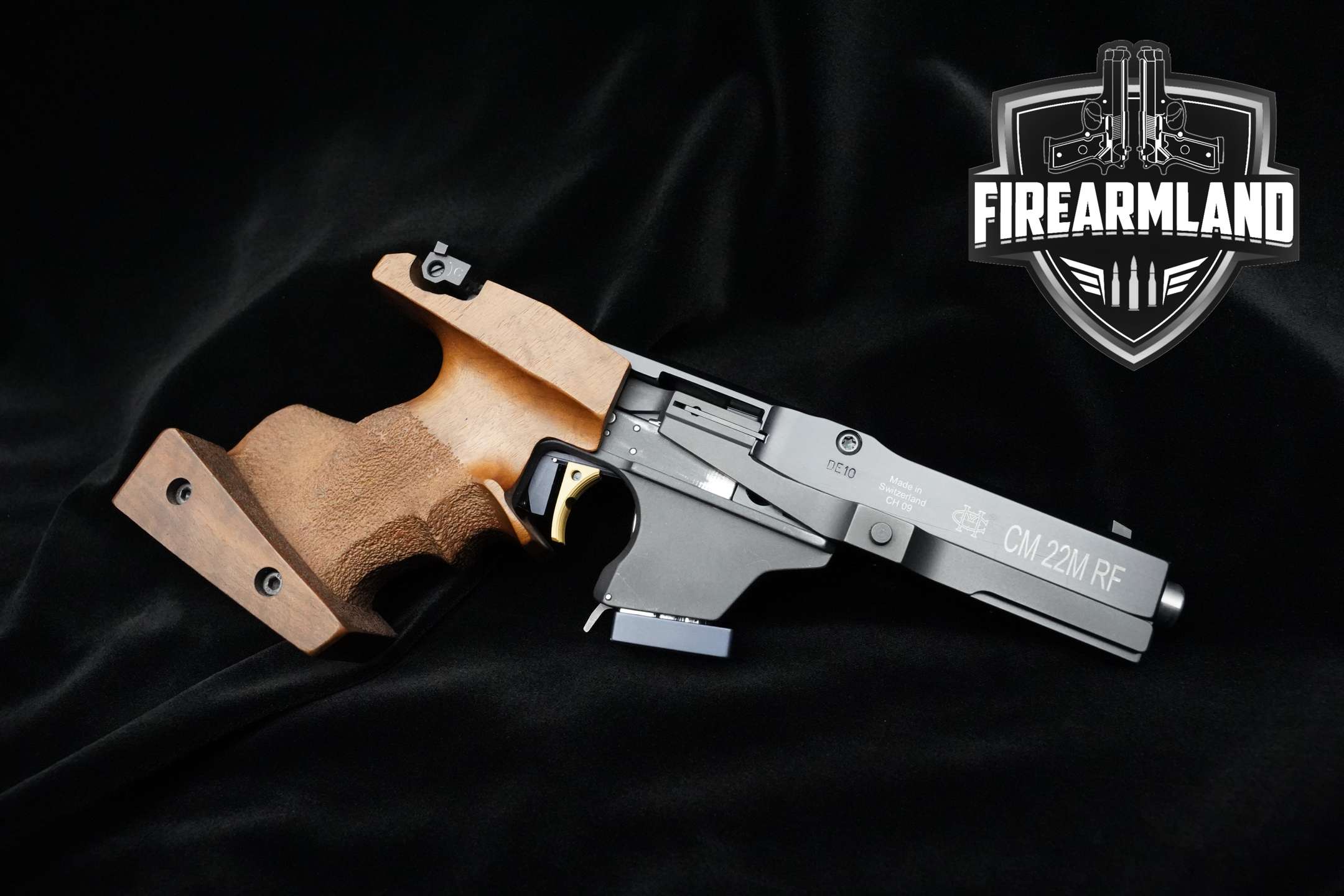 https://cash-for-arms-pictures.s3.amazonaws.com/recrDztMpSCB7ZXRL/1.jpg