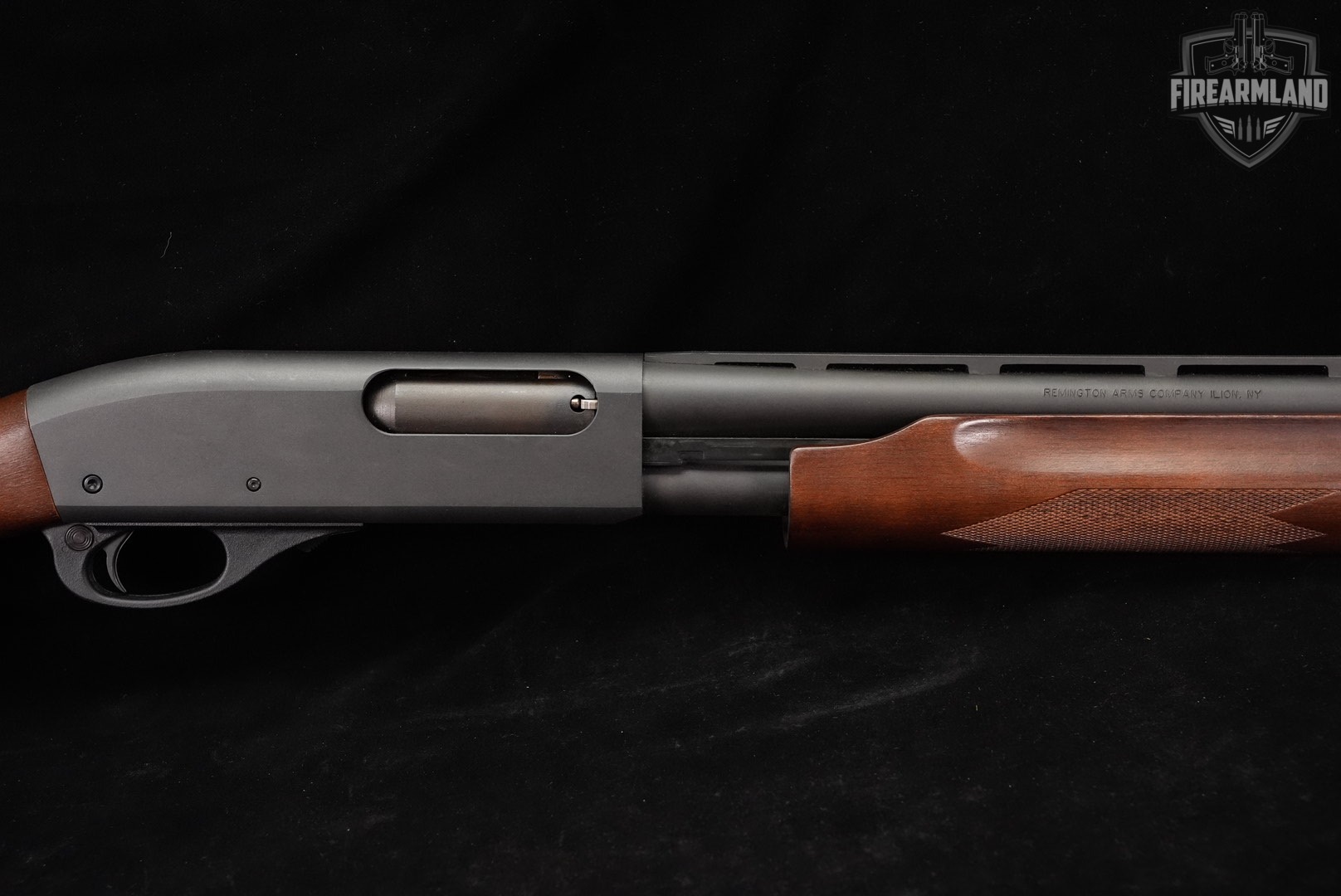 Remington Model 870 Express 20-Gauge 26 Black & Hardwood M870 VENT-RIB-img-4