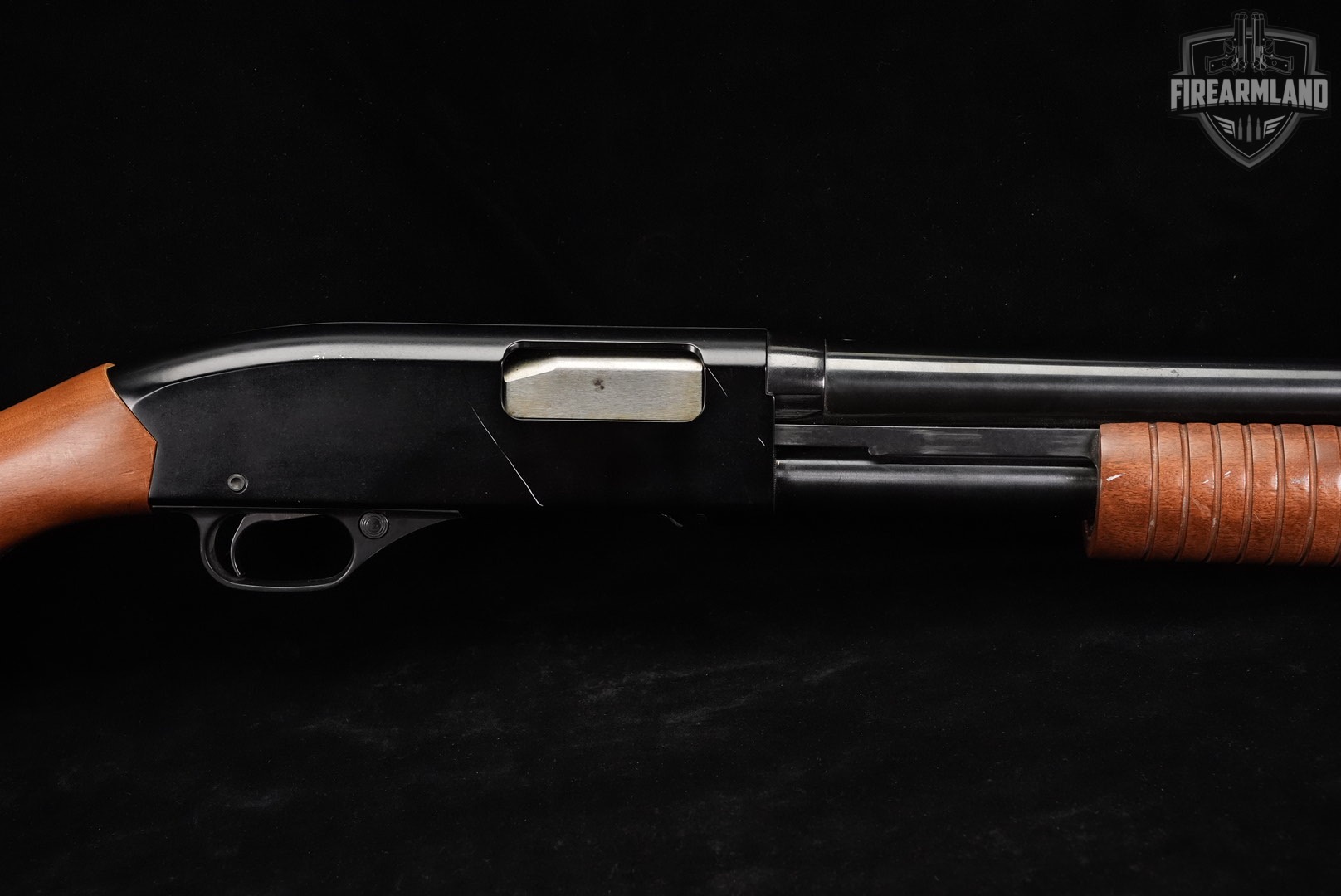 Winchester Model 1300 Defender 12-Gauge 18" Blued & Hardwood M1300-img-4