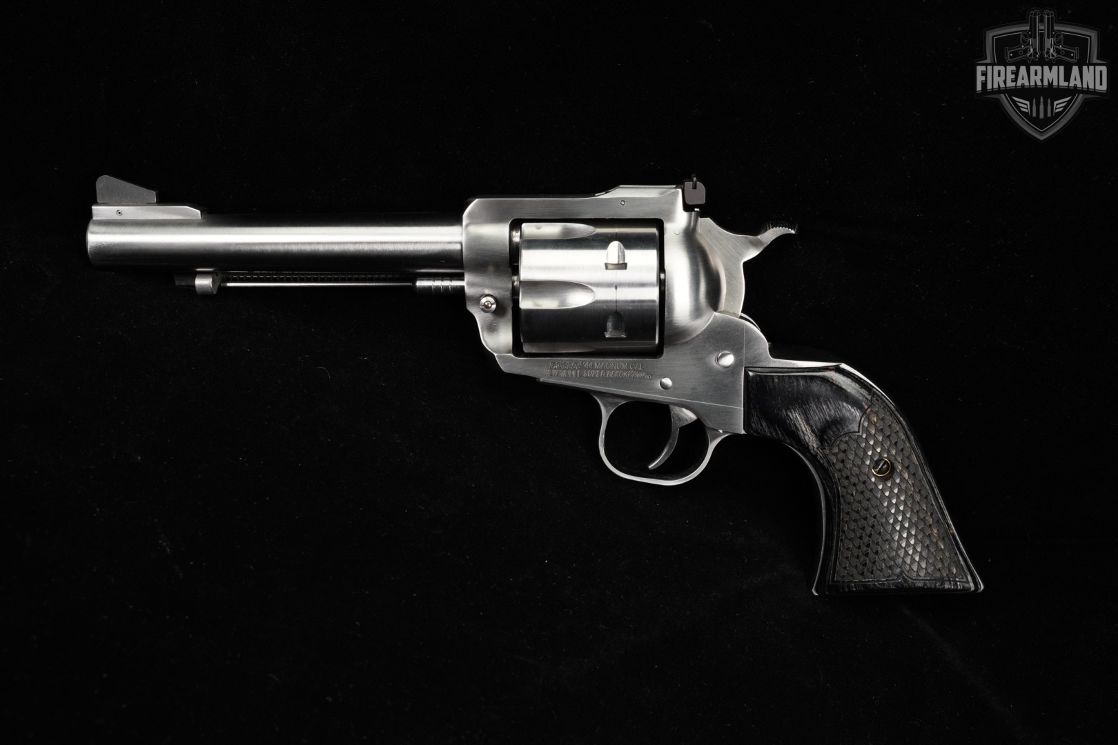 Ruger New Model Super Blackhawk 44 Rem Mag 5.5" Satin Stainless +ORIG CASE-img-4
