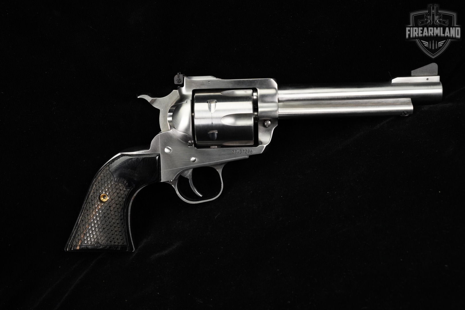 Ruger New Model Super Blackhawk 44 Rem Mag 5.5" Satin Stainless +ORIG CASE-img-6