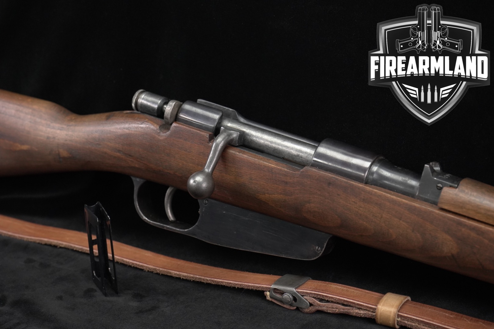 Brescia Arsenal Moschetto Mod. 91/38 per Truppe Speciali (TS) 6.5 Carcano Blued & Wood in Good Condition Thumbnail