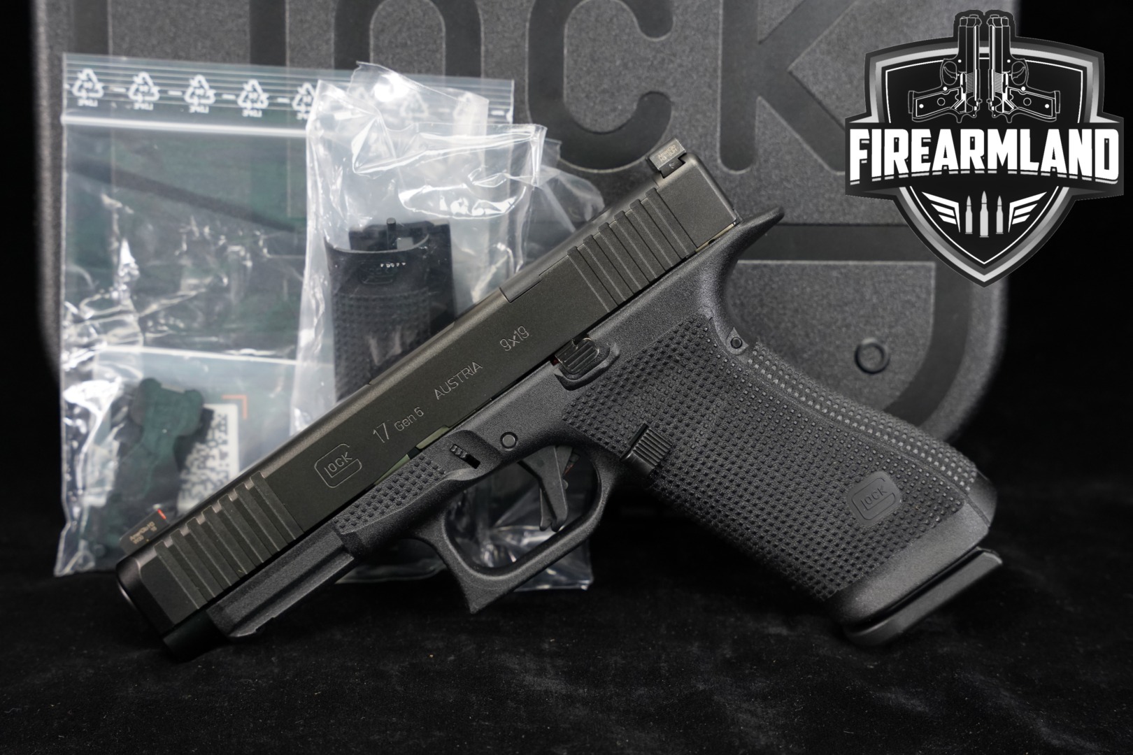Glock G17 Gen 6 9mm Luger Black in Very Good Condition Thumbnail