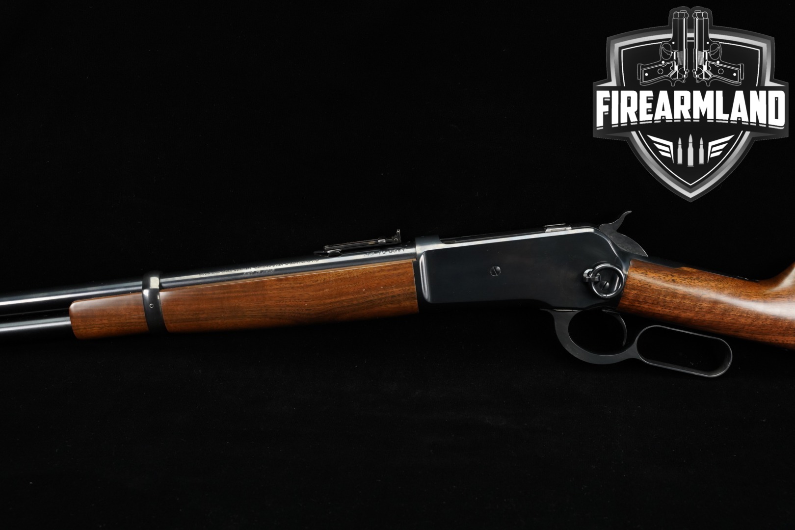 1992 Browning Model 1886 Saddle Ring Carbine .45-70 Govt. Blued & Walnut in Excellent Condition Thumbnail