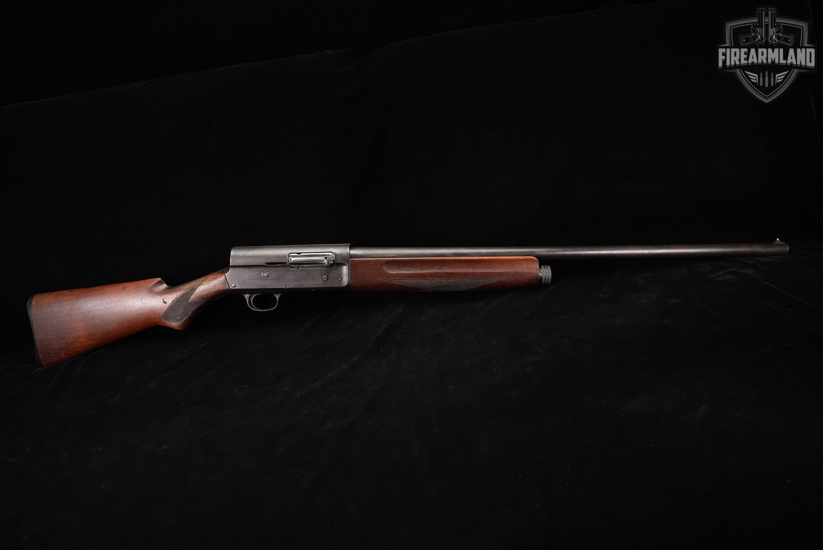 1940's Savage Arms Model 720 12-Gauge 28" Blued & Walnut M720-img-2