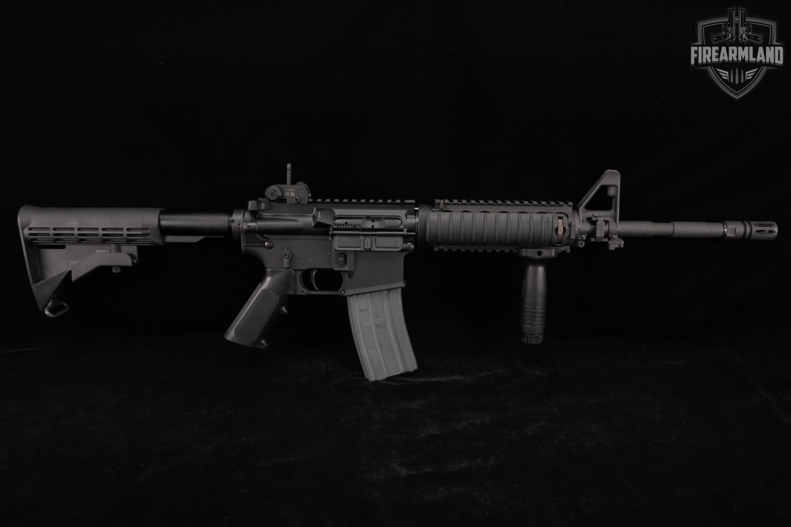 Colt M4A1 Carbine 5.56 NATO AR-15 AR15 16" M4-A1-img-3