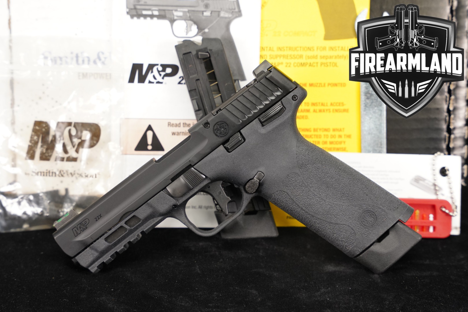 Smith & Wesson (S&W) M&P 22X TS TB .22 LR Black in Excellent Condition Thumbnail