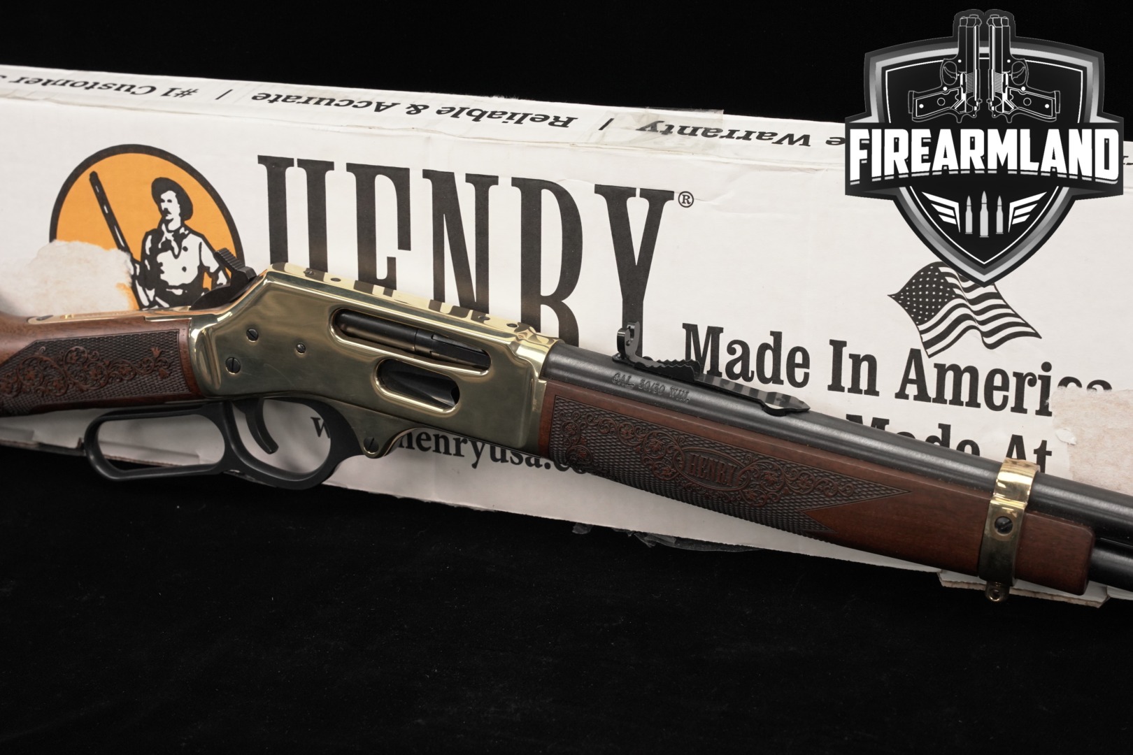 Henry Repeating Arms H024-3030 Side Gate Lever Action .30-30 Polished Brass & Walnut in Very Good Condition Thumbnail