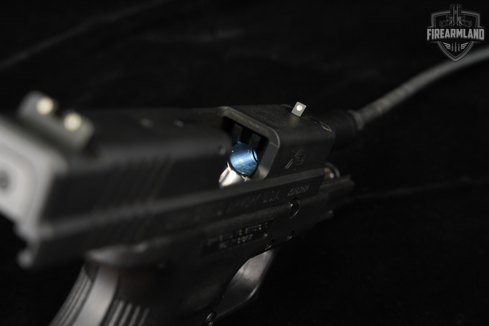 Springfield Armory XD 9 Sub-Compact 9mm 3" XD9-img-10