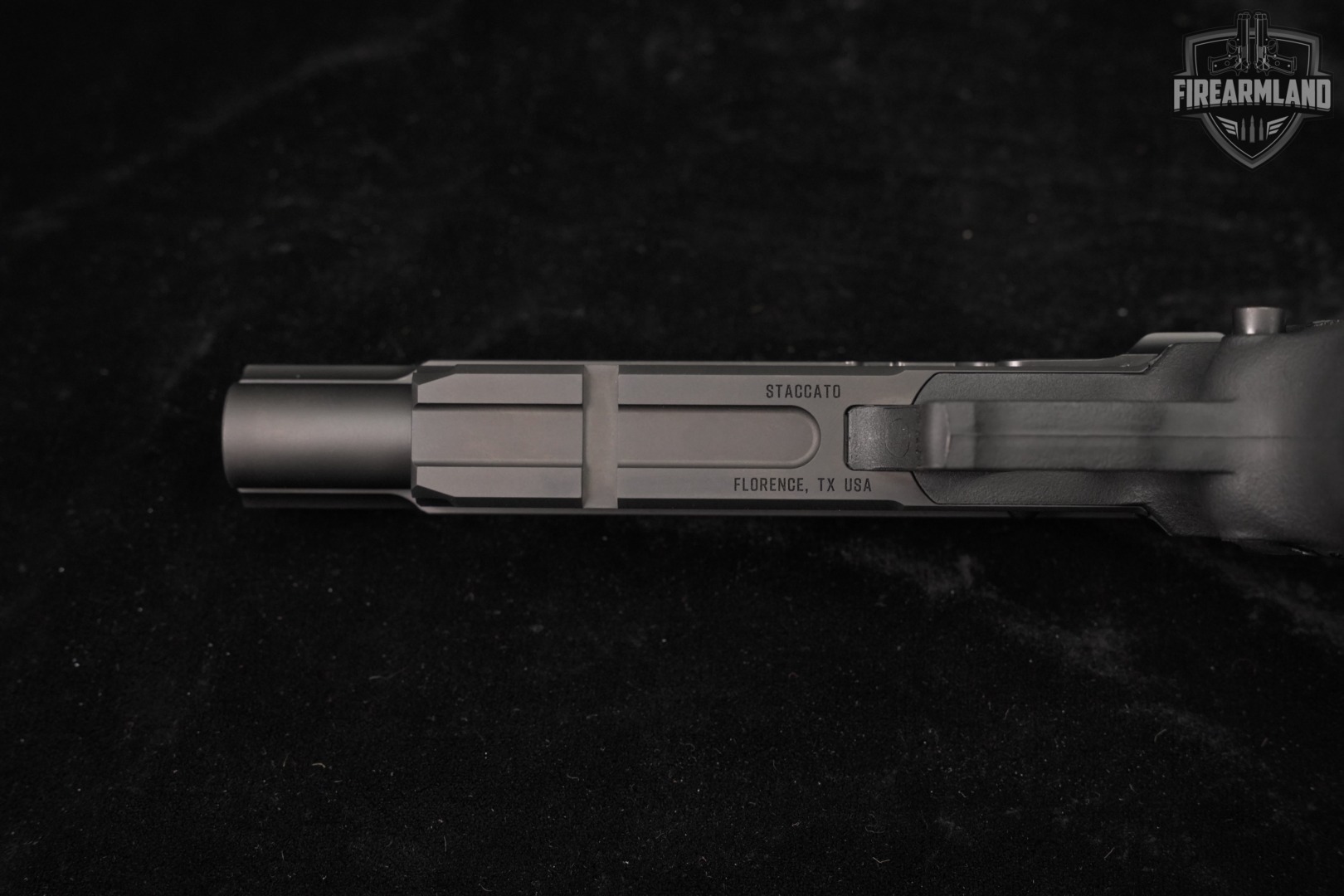 Staccato XL 9mm 5.4" Black & Gray STI 1911 2011 +2 MAGS & ORIG CASE-img-6