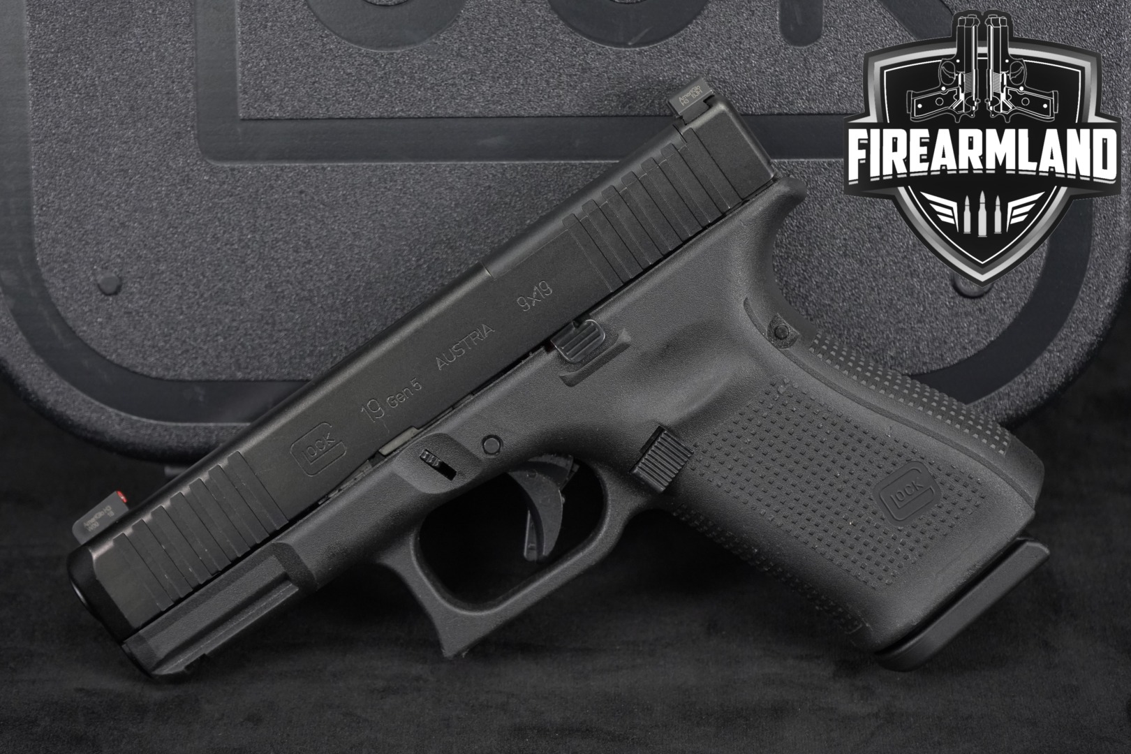 Glock G19 Gen5 MOS 9mm Luger Black in Excellent Condition Thumbnail