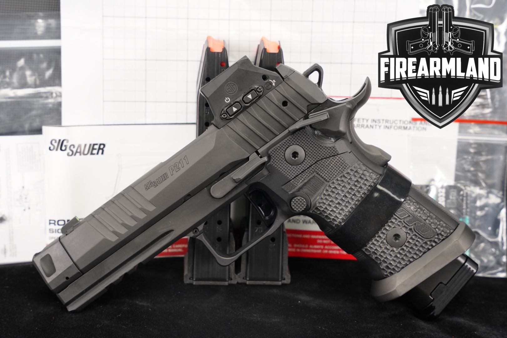 Sig Sauer P211 GTO 9mm Luger Black in Excellent Condition Thumbnail