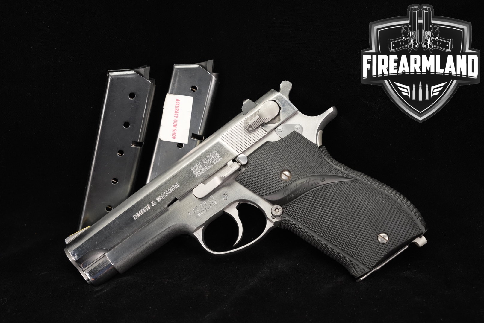 Smith & Wesson (S&W) Model 639 Second Generation 9mm Luger Stainless in Very Good Condition Thumbnail
