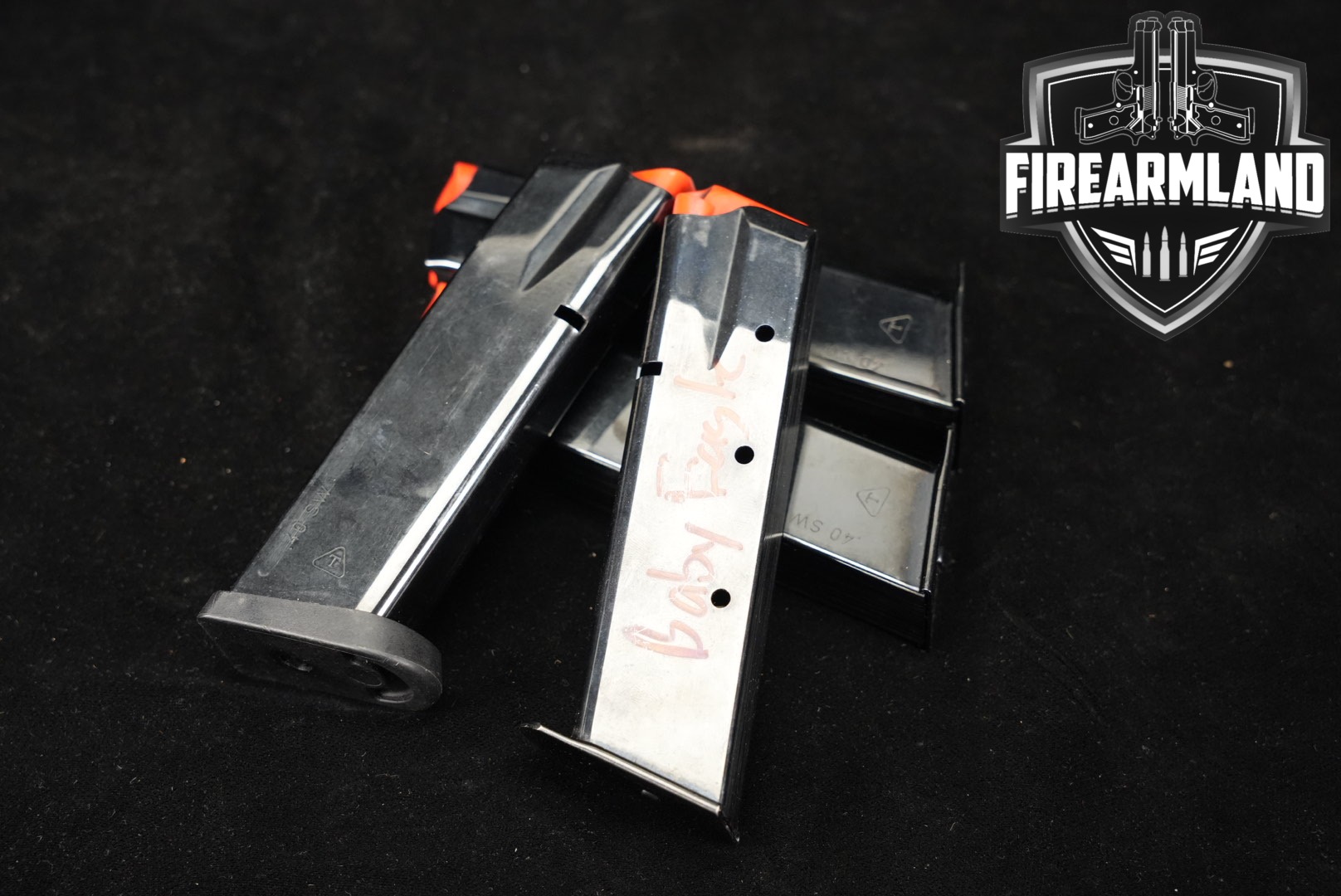 FOUR (4) Baby Eagle/Jericho 941 12 Round Magazines .40 S&W in Very Good Condition Thumbnail