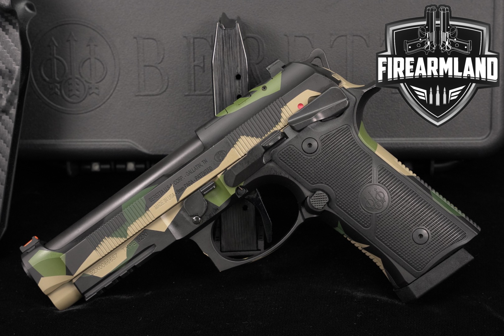 Beretta 92XI Foreign Combat Series, Splinter Camo 9mm Luger Splinter Camouflage in Very Good Condition Thumbnail