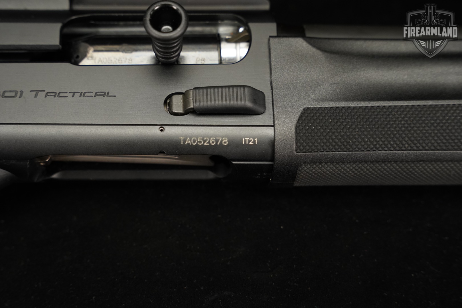 Beretta 1301 Tactical 12-Gauge 18.5" MESA STOCK-img-21