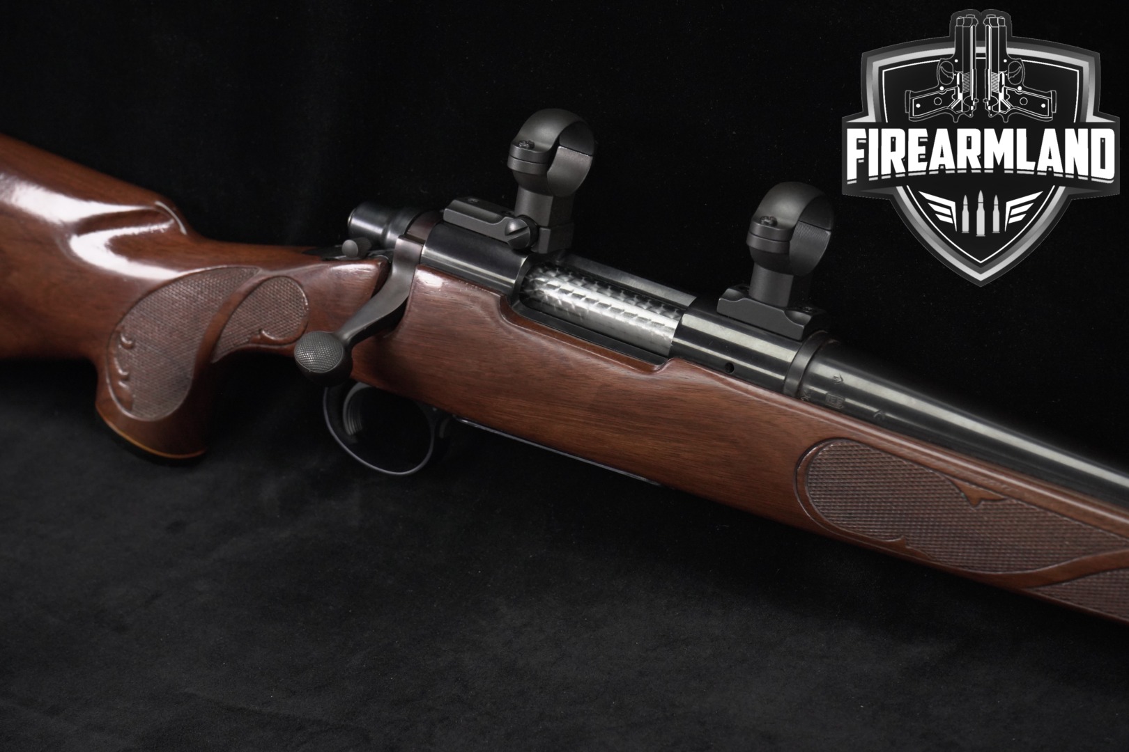 Remington Model 700 BDL .22-250 Rem. Blued & Walnut in Very Good Condition Thumbnail