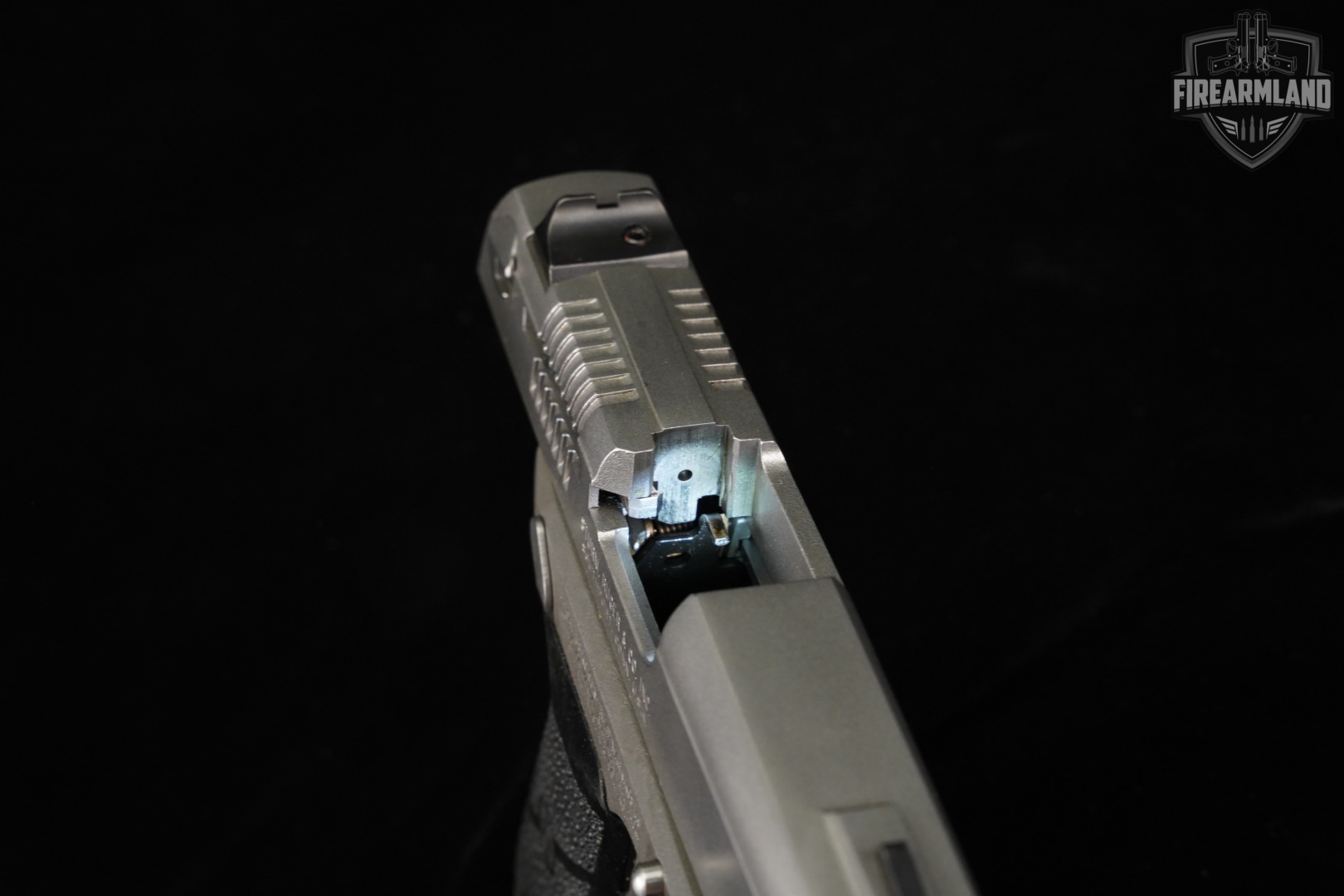 1995 Ruger P94 DAO 40 S&W 4.25" Stainless P-94-img-11