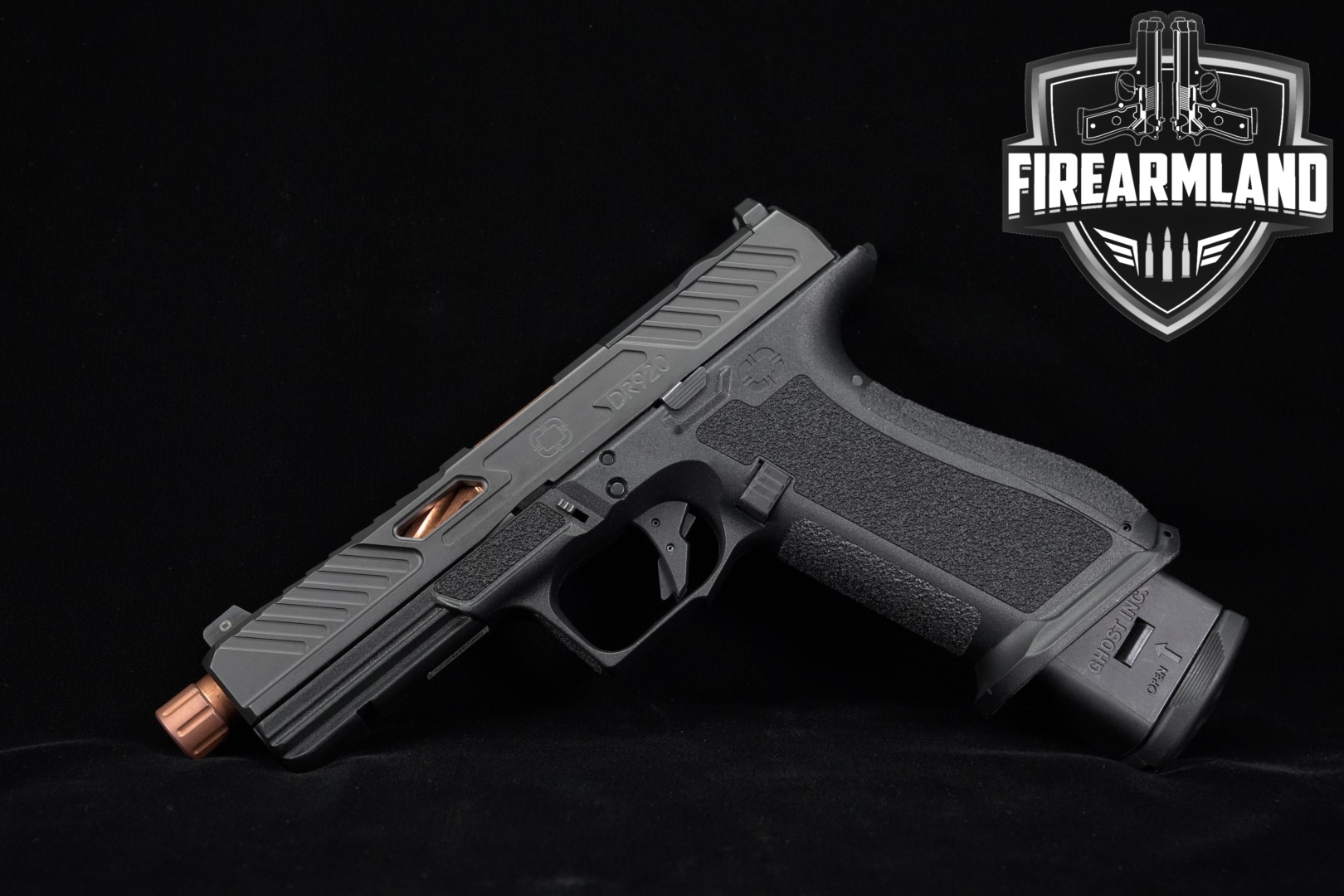 Shadow Systems DR920 Elite Threaded 9mm Luger Black in Excellent Condition Thumbnail