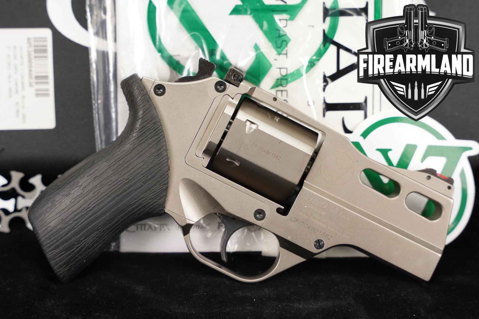 Chiappa Firearms Rhino 30DS .357 Mag. Silver in Good Condition Thumbnail