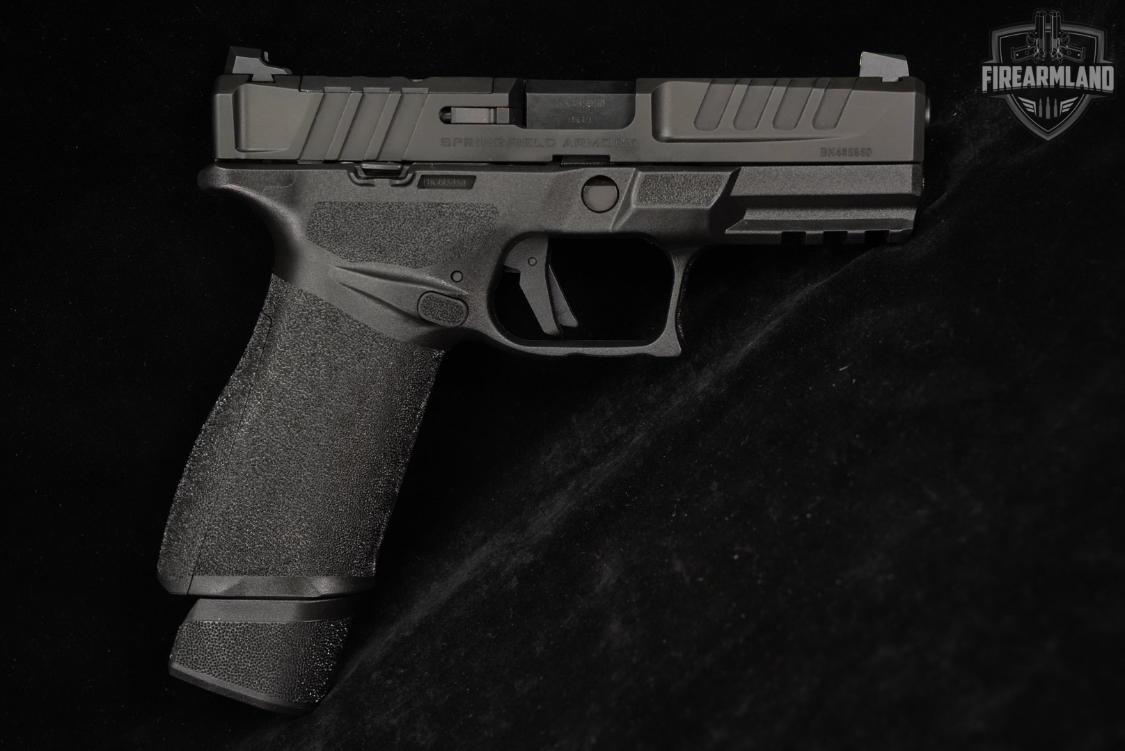Springfield Armory Echelon 4.0FC 9mm OR +2 MAGS & ORIG CASE-img-4