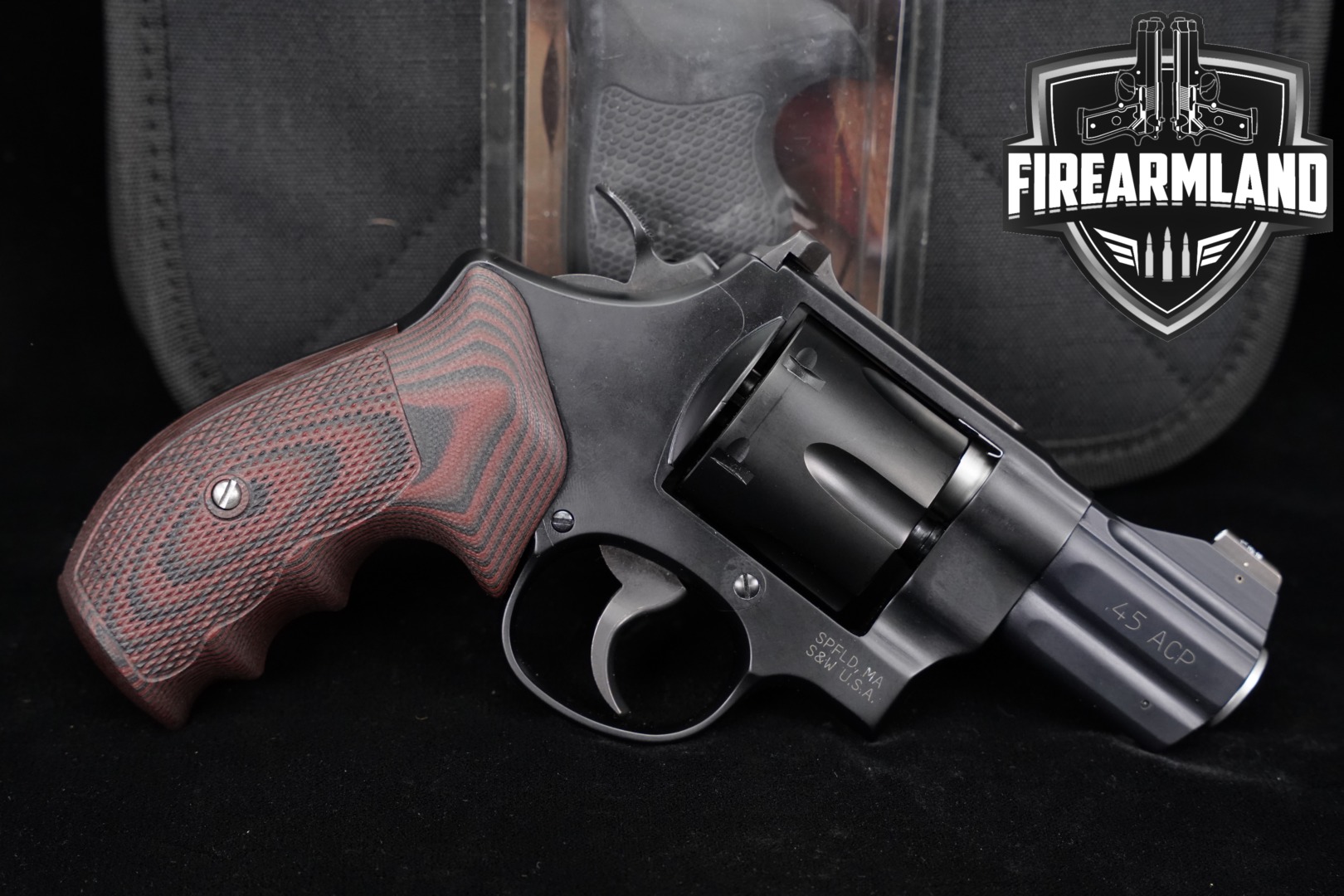 Smith & Wesson (S&W) Model 325 Night Guard .45 ACP Black in Excellent Condition Thumbnail