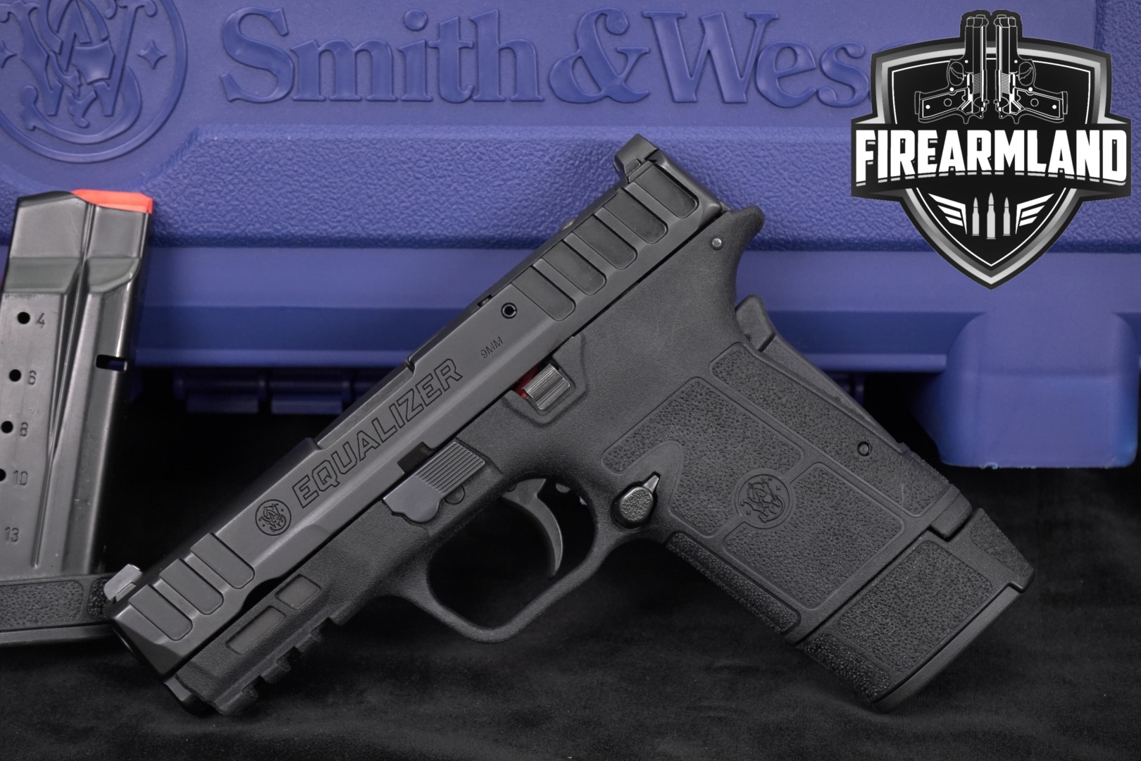 Smith & Wesson (S&W) Equalizer Manual Thumb Safety (TS) 9mm Luger Black in Excellent Condition Thumbnail