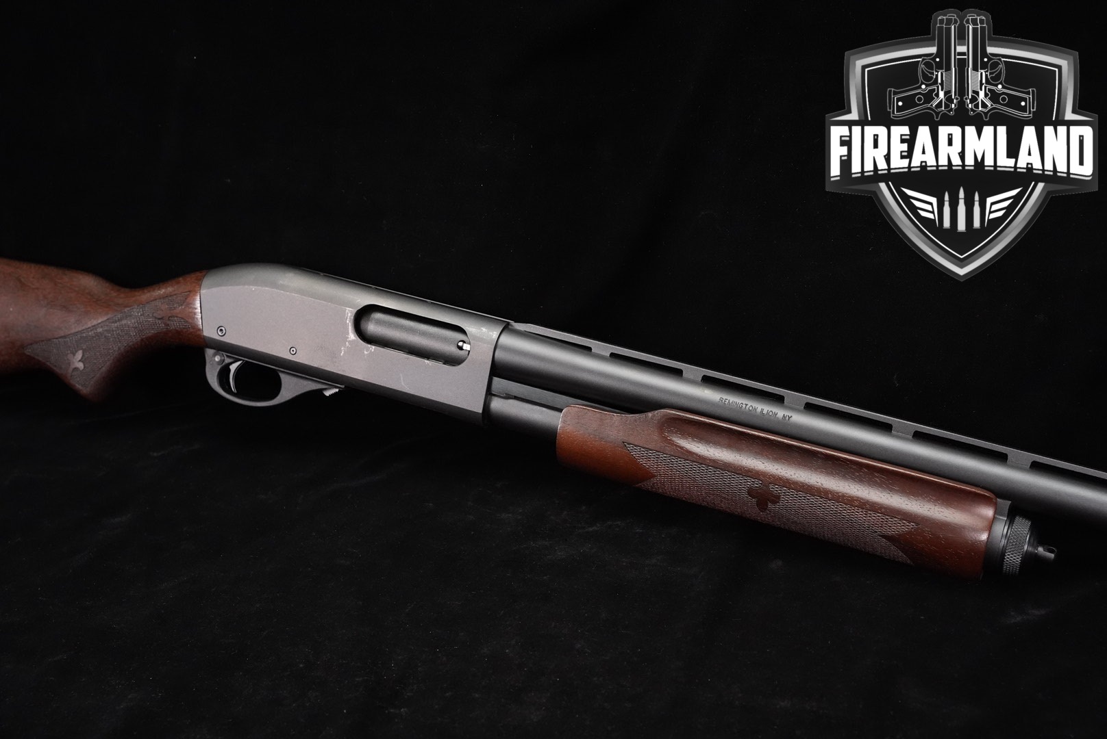 Remington Model 870 Fieldmaster 12-Gauge 28" Black & Walnut M870 VENT-RIB-img-0