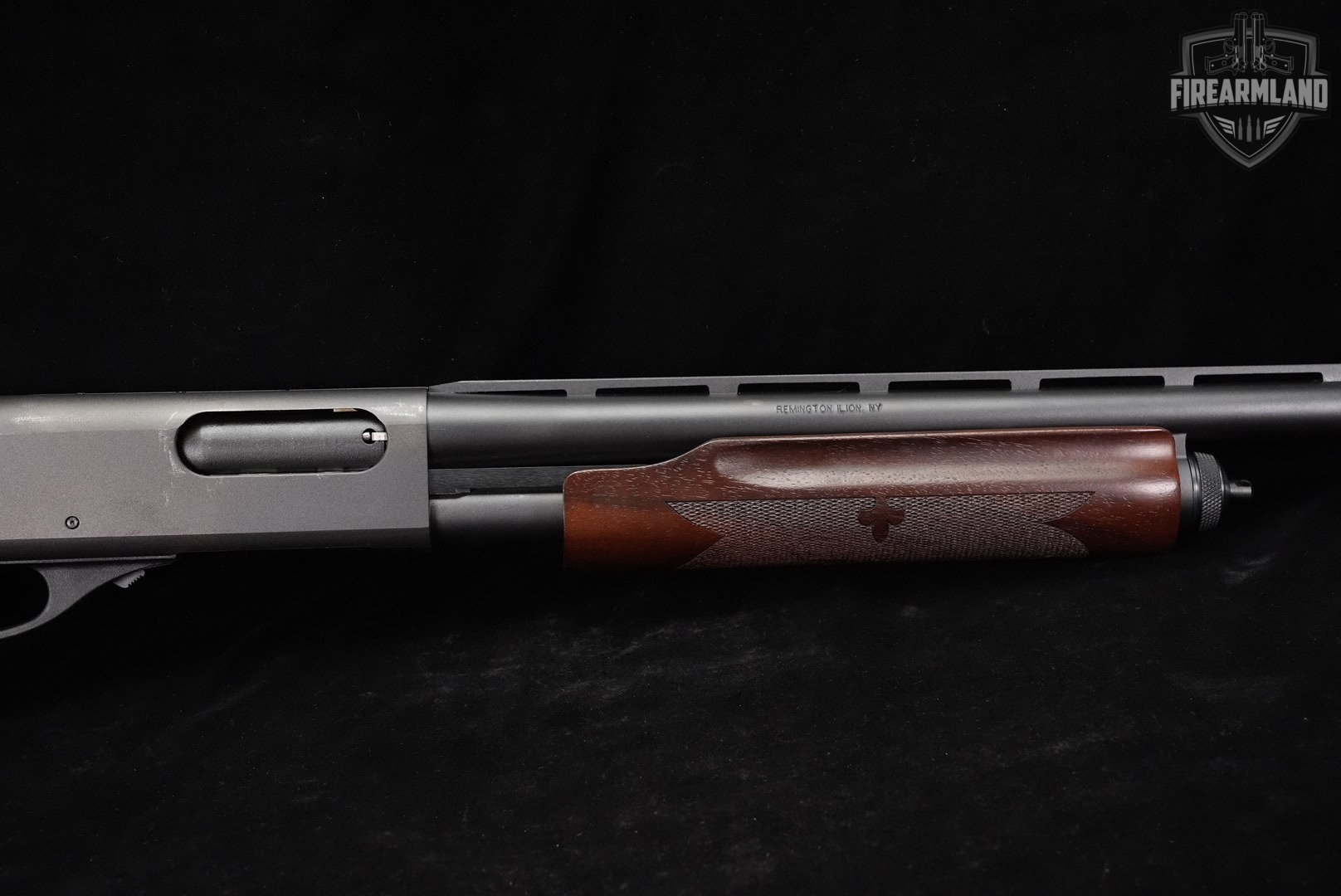 Remington Model 870 Fieldmaster 12-Gauge 28" Black & Walnut M870 VENT-RIB-img-4