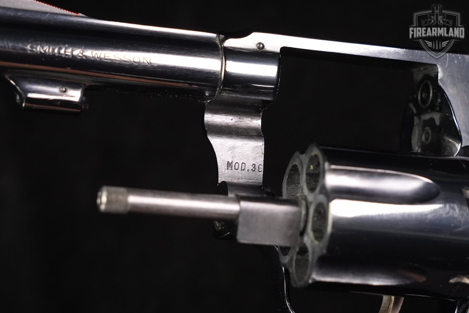 1975-1976 Smith & Wesson Model 36 Chiefs Special No Dash S&W 38Spl M36-img-16
