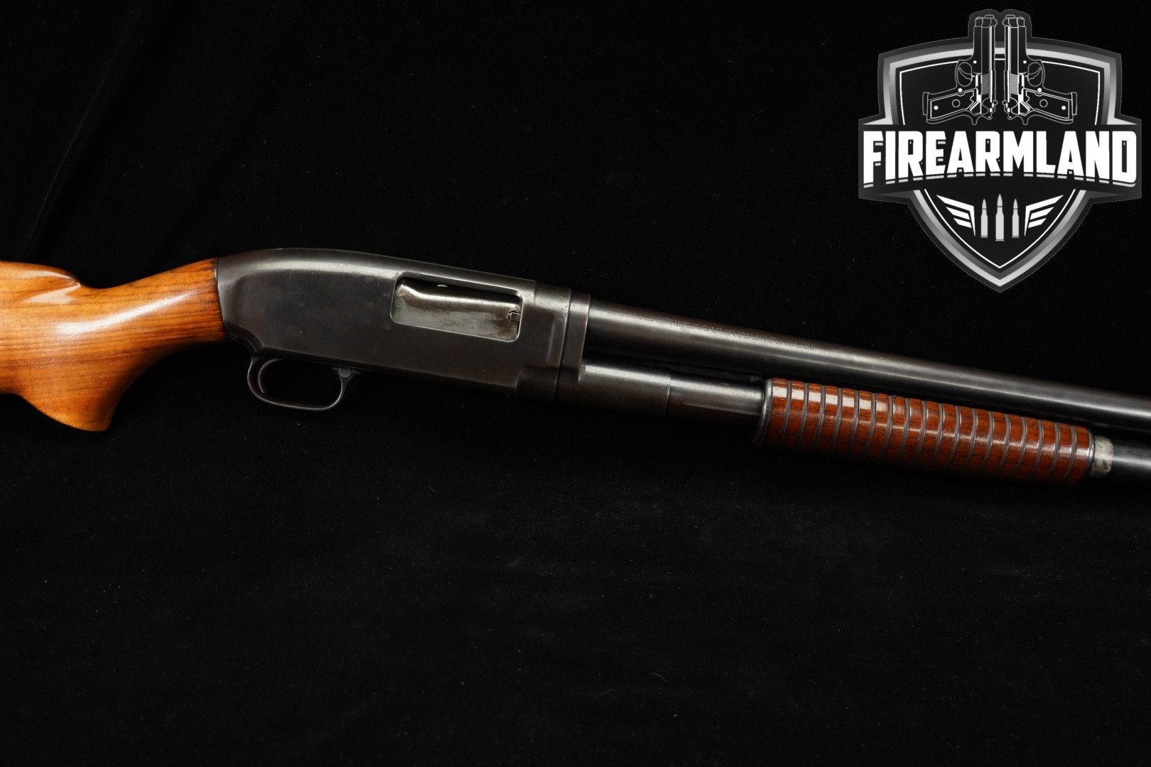 1940 Winchester Model 12 Field 28" Blued & Walnut M12 TAKEDOWN-img-0