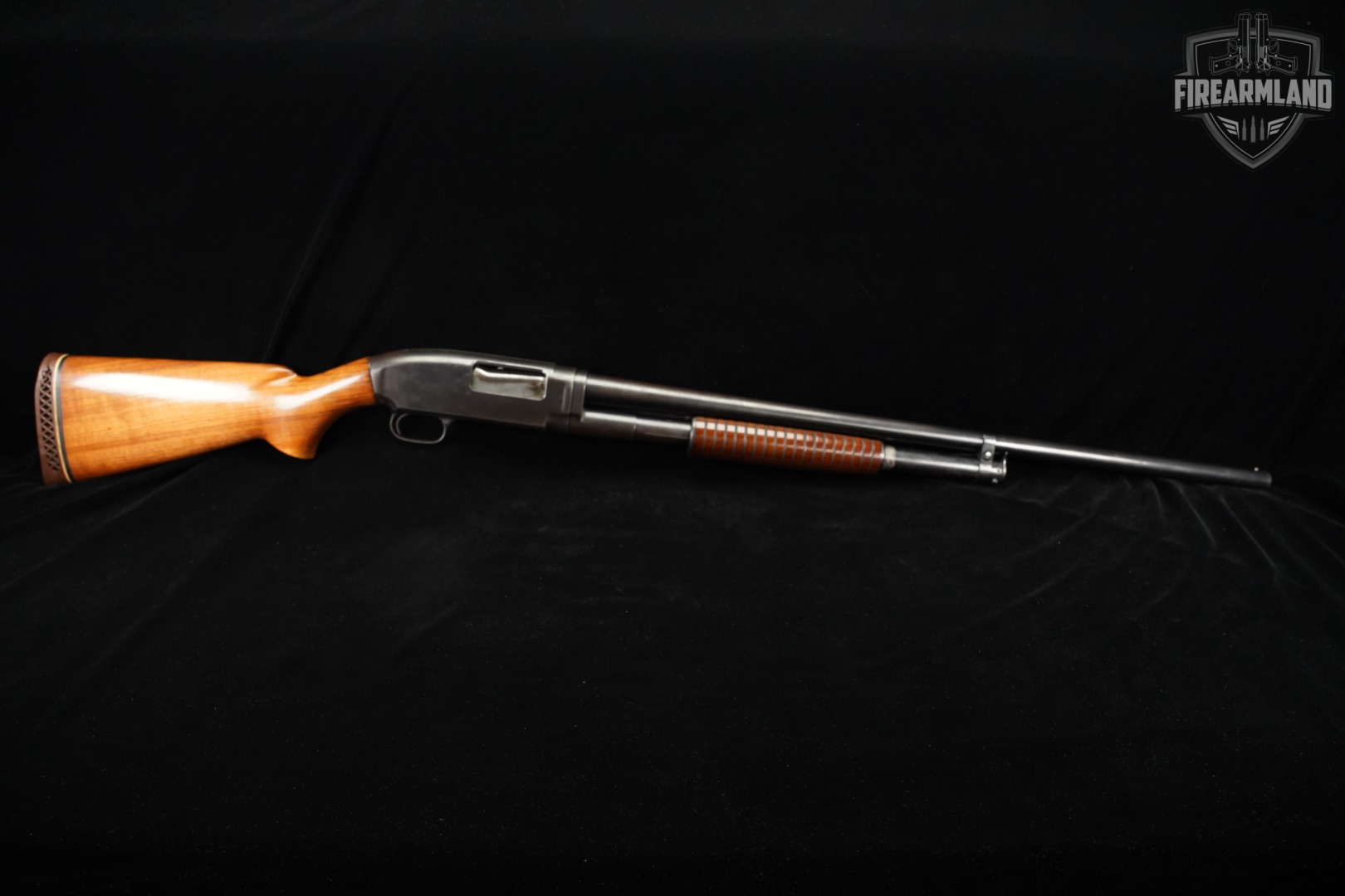 1940 Winchester Model 12 Field 28" Blued & Walnut M12 TAKEDOWN-img-3