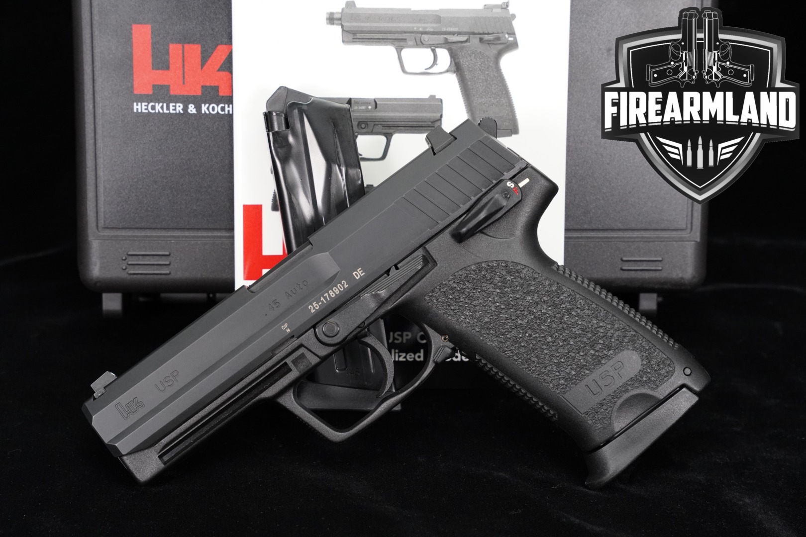 Heckler & Koch (H&K, HK) USP45 .45 ACP Black in Excellent Condition Thumbnail