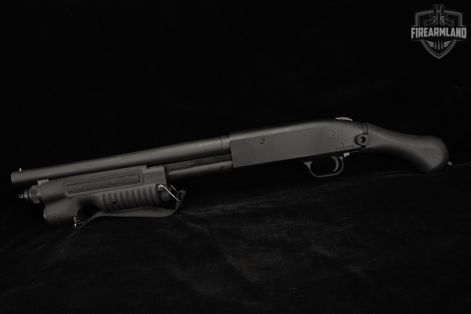 Mossberg 590 Shockwave 12-Gauge 14.375" M590 Streamlight TL-Racker-img-2