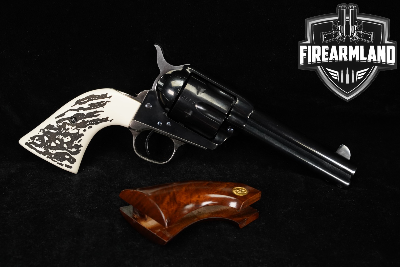 Cimarron Firearms Model P El Patrón .45 Colt Blued in Very Good Condition Thumbnail