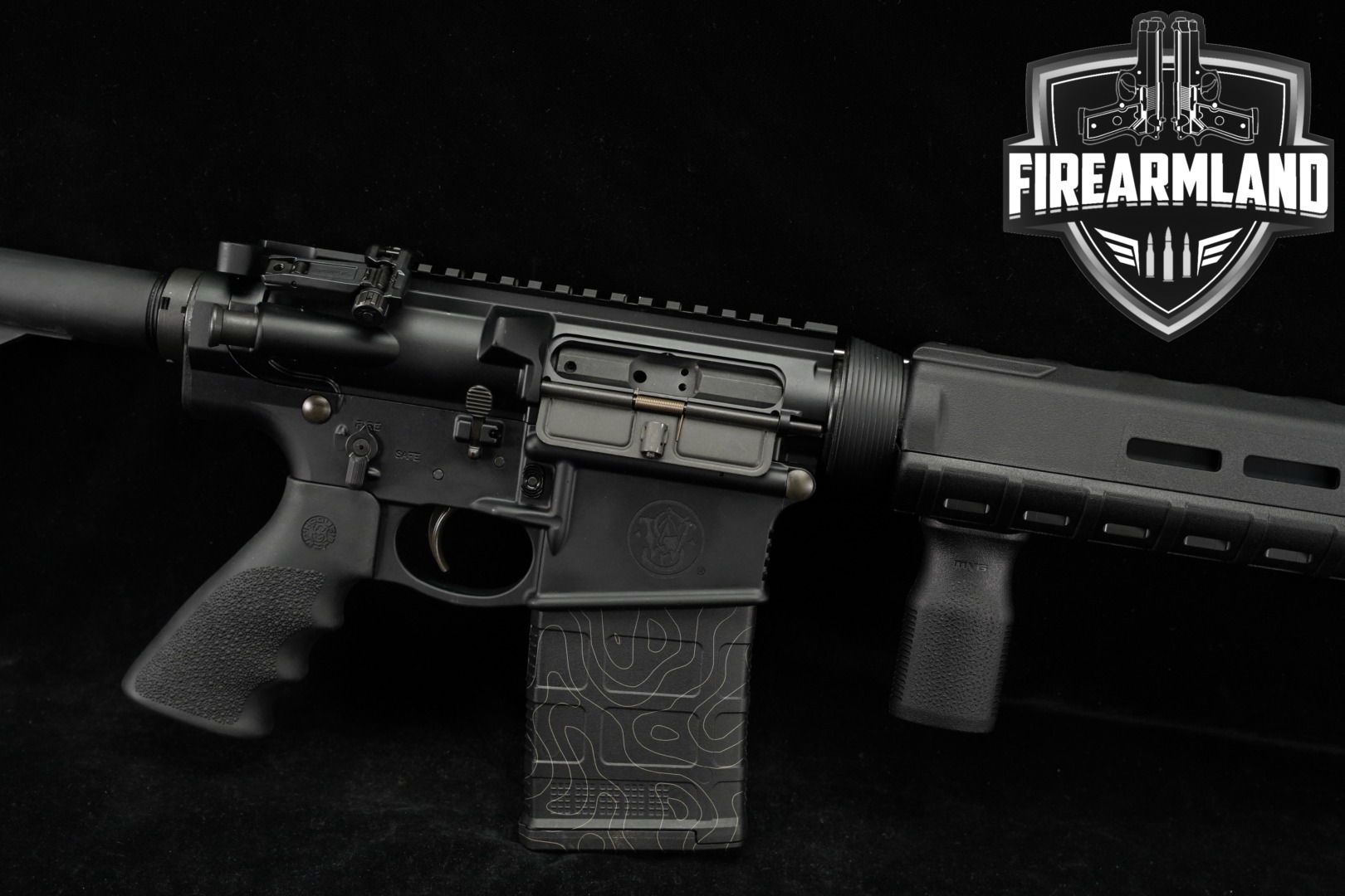 Smith & Wesson (S&W) M&P-10 Sport .308 Win. Black in Very Good Condition Thumbnail