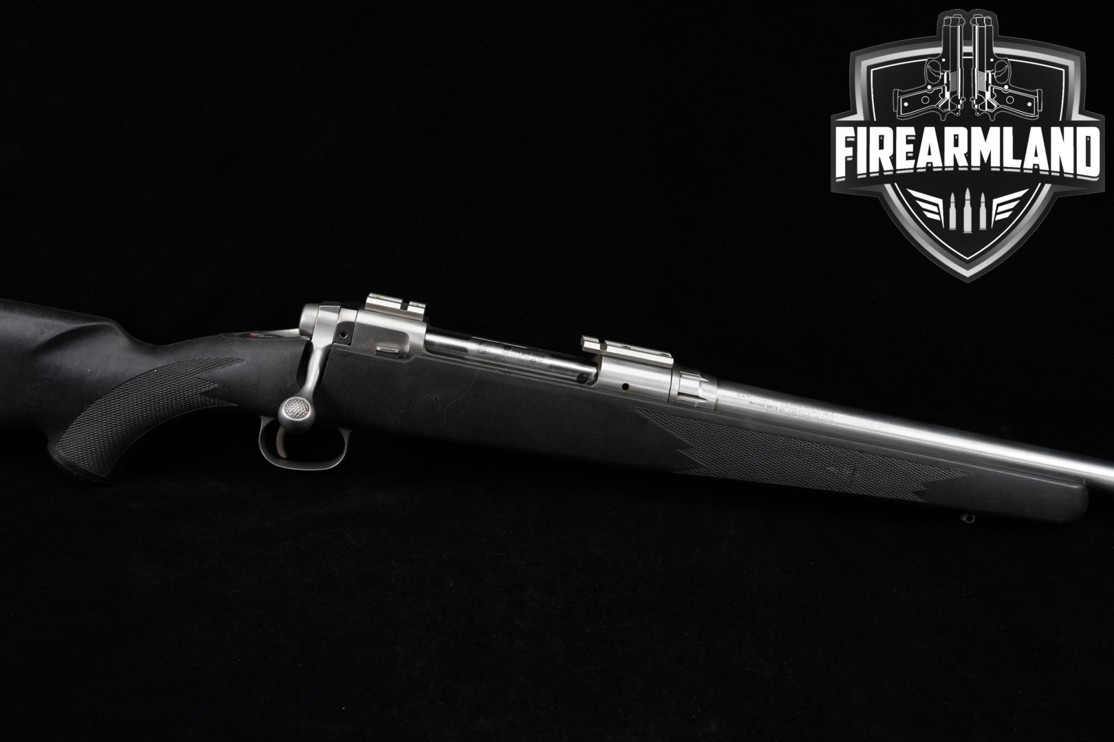 Savage Arms Model 116 Weather Warrior FSAK 7mm Rem. Mag. Stainless & Black in Good Condition Thumbnail