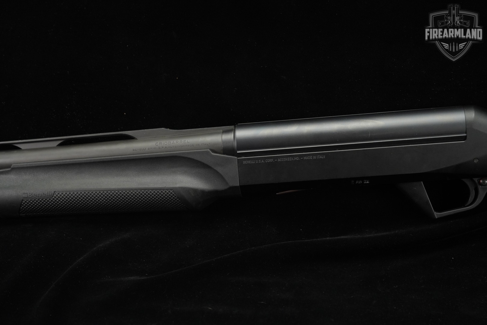 Benelli Super Black Eagle II 12-Gauge 26" 3.5 SBE 2 +ORIG CASE-img-10
