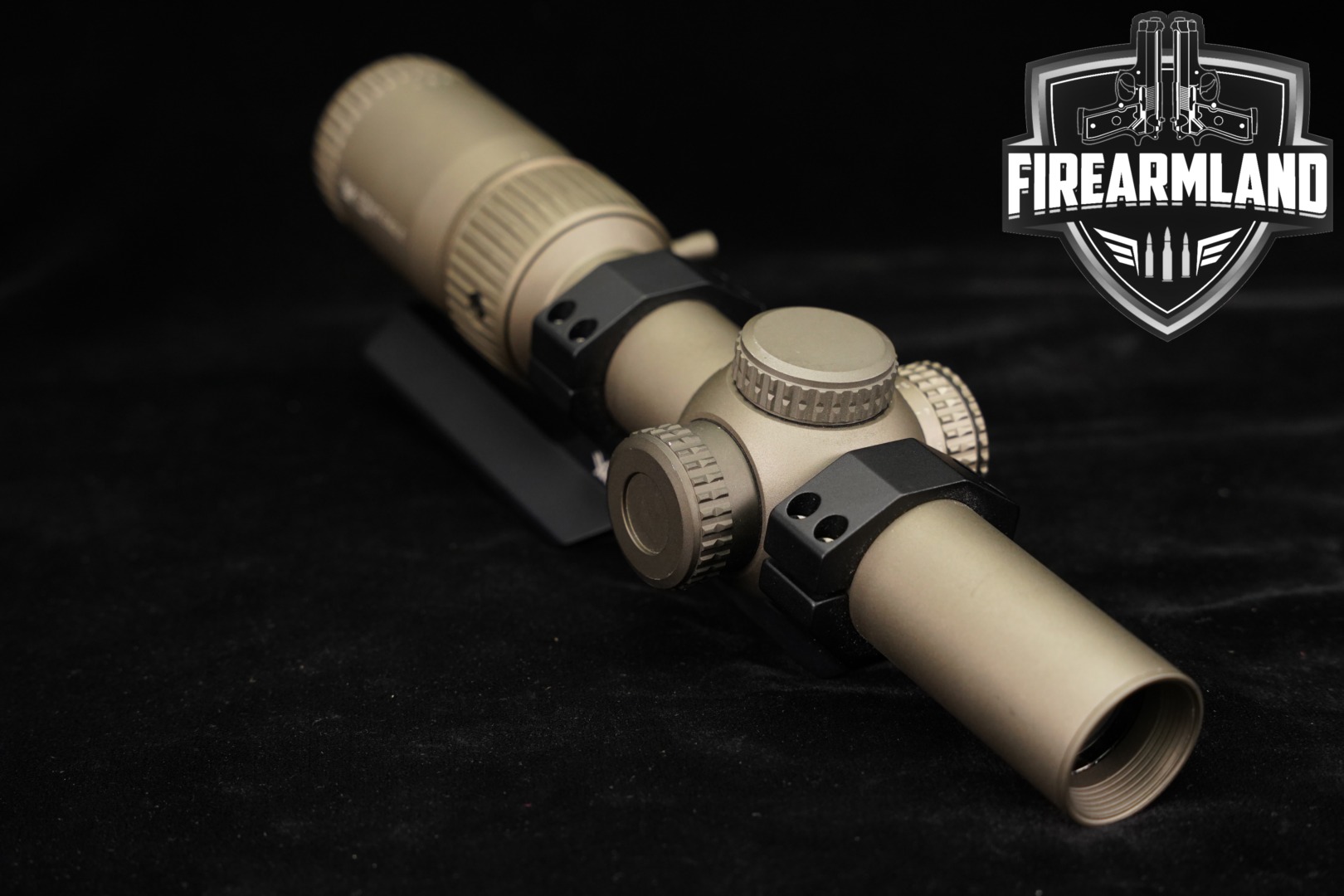 Vortex Optics STRIKE EAGLE 1-8X24 OPMOD in Very Good Condition Thumbnail