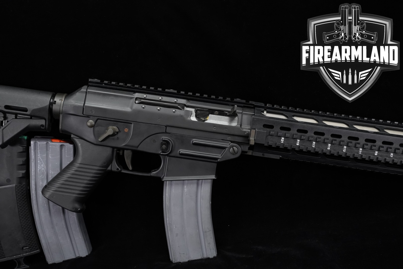 Sig Sauer SIG 556 SWAT 5.56mm NATO Black in Very Good Condition Thumbnail