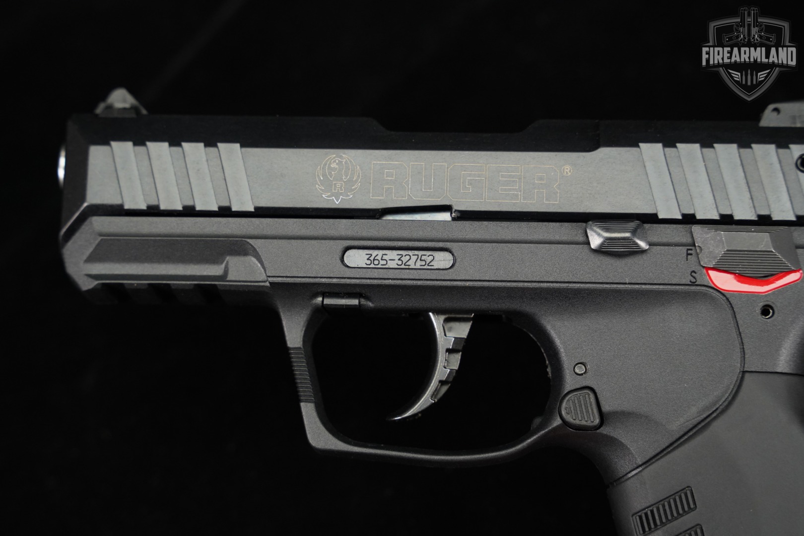Ruger SR22 22LR 3.5" SR 22 +2 MAGS & ORIG BOX-img-10