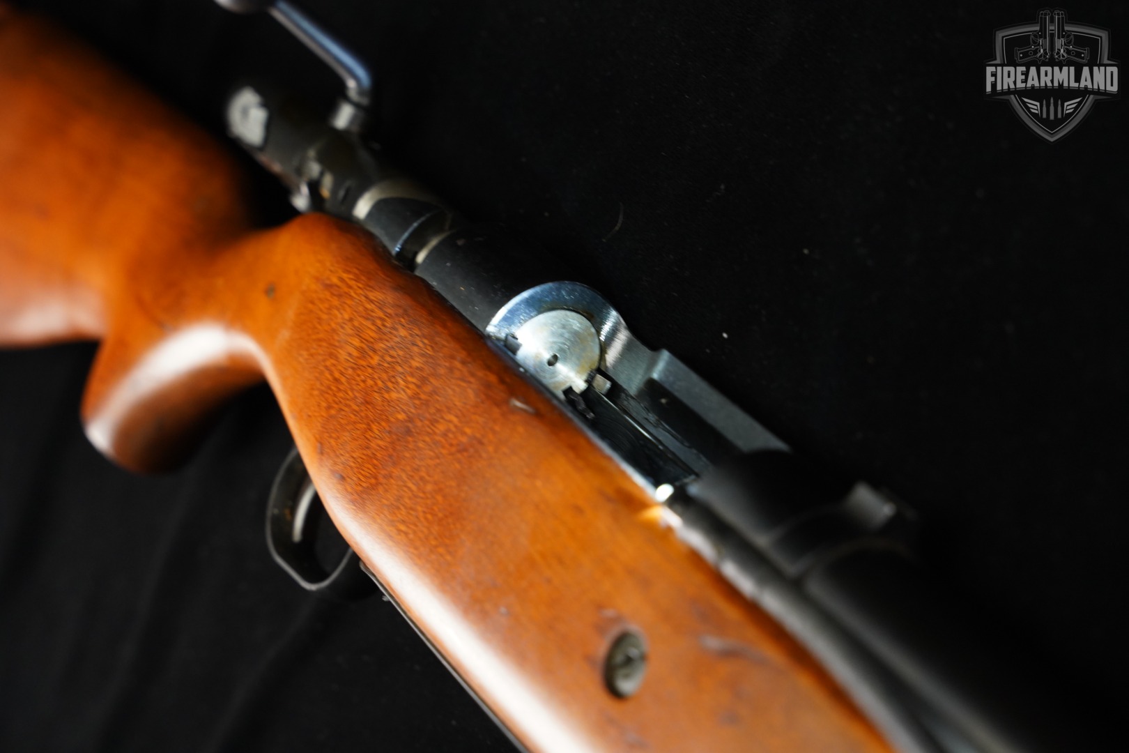 Revelation Model R312AB 12-Gauge 28 Blued & Hardwood M312-img-21