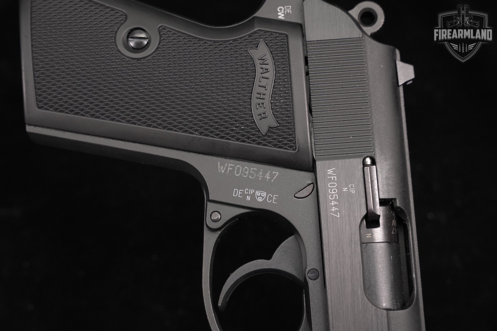 Walther PPK/S 22LR 3.3" PPKS PPK S THREADED +2 MAGS & ORIG CASE-img-13