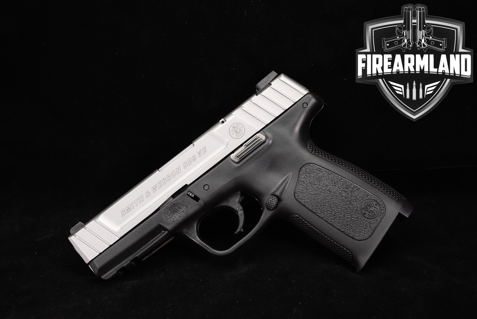Smith & Wesson SD9 VE S&W 9mm 4" Two-Tone Stainless & Black SD9VE SD-9-img-0